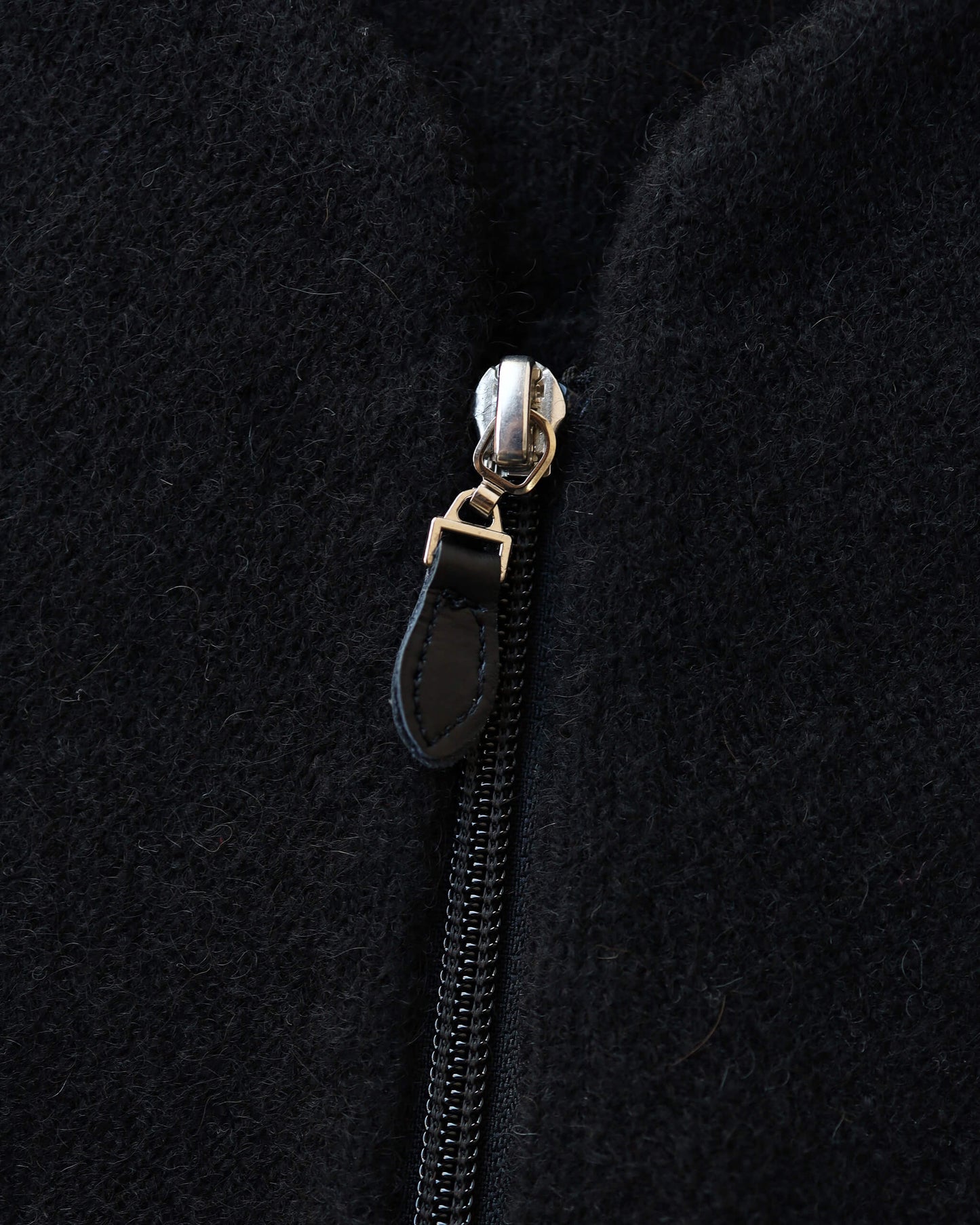 Innocent YAK Snood "Black"
