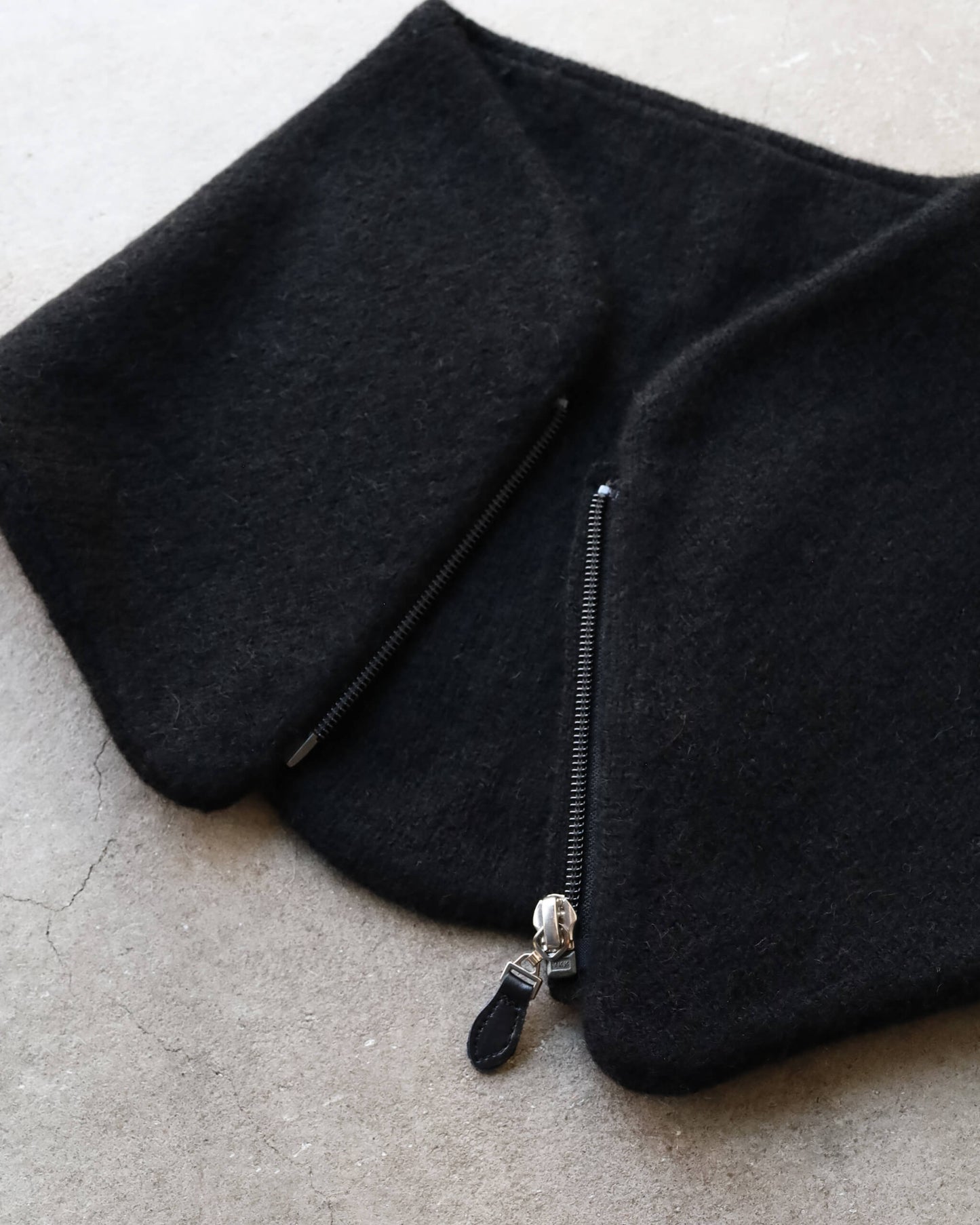 Innocent YAK Snood "Black"