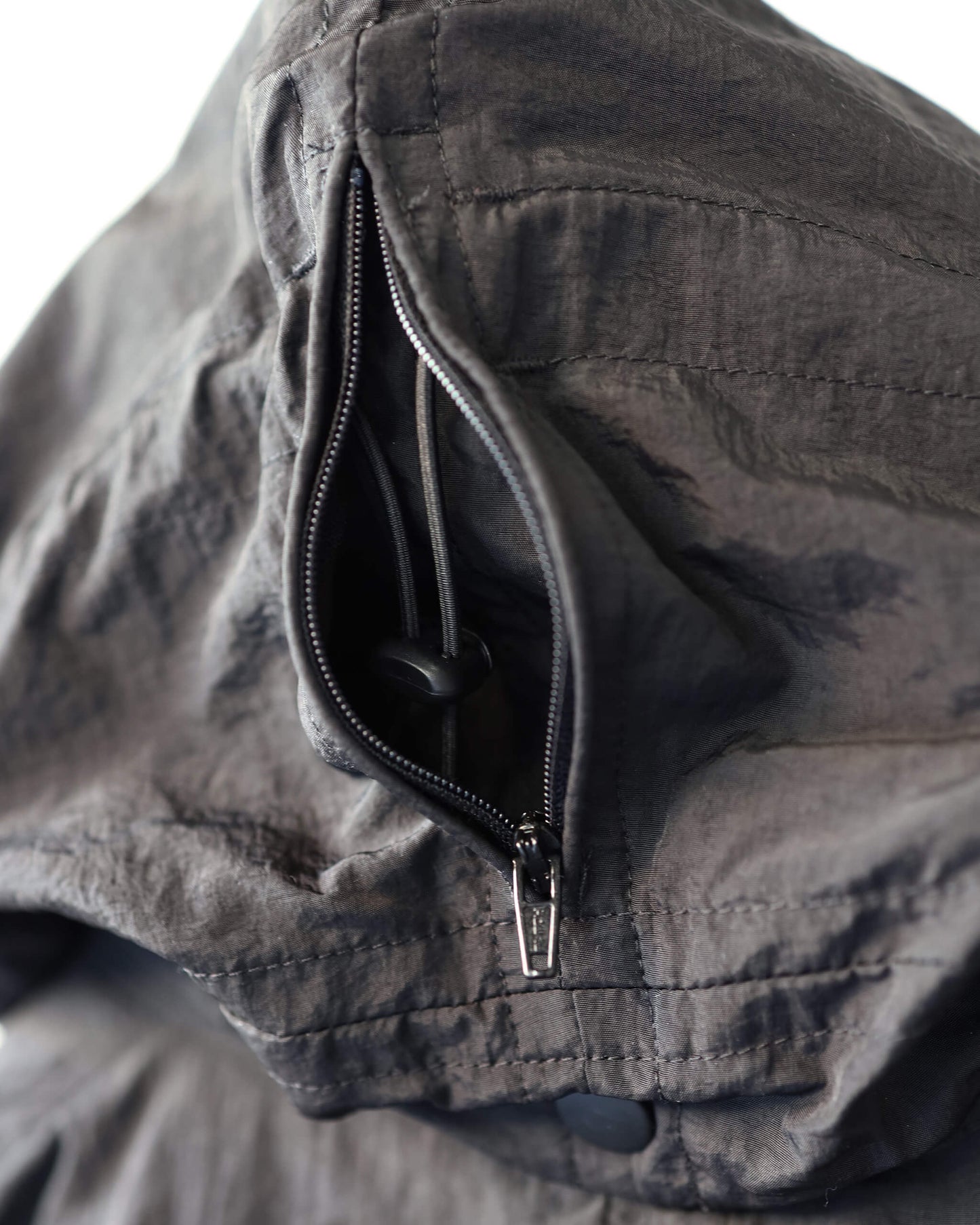 CRUSHED NYLON FULL PACK JACKET "BLACK"