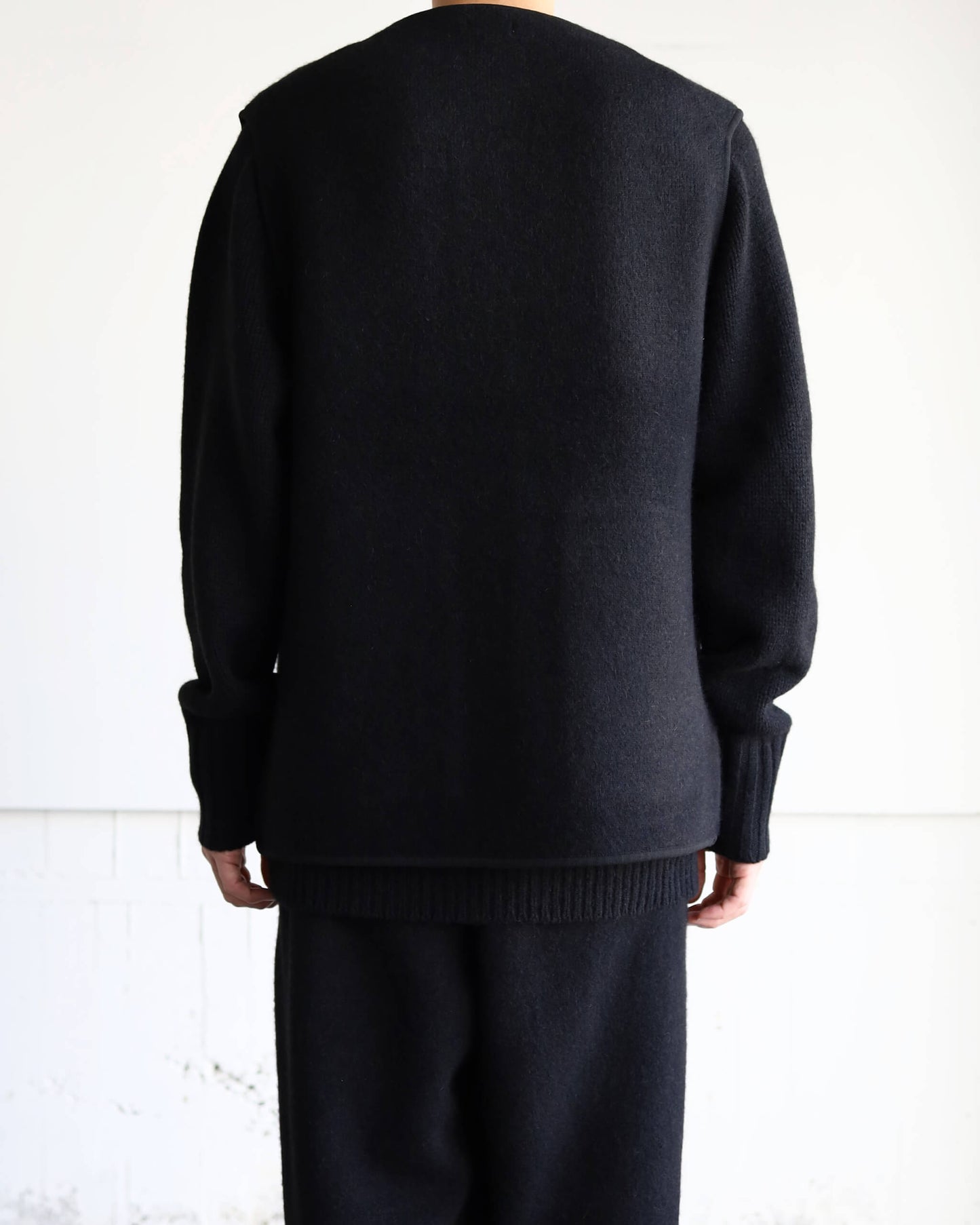 Innocent YAK Zip-up vest "Black"