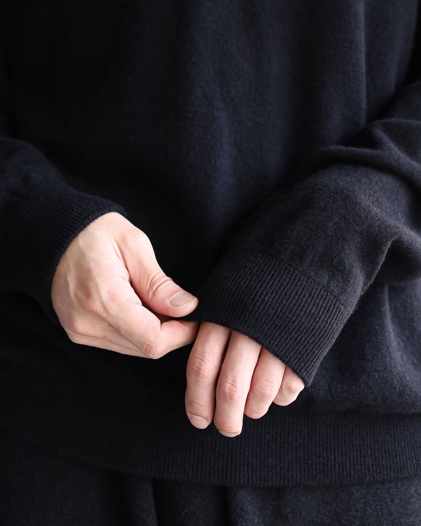 Innocent YAK Sweat like sweater "Black"