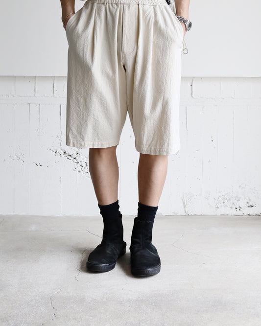DEEP TUCK-SCN "IVORY"