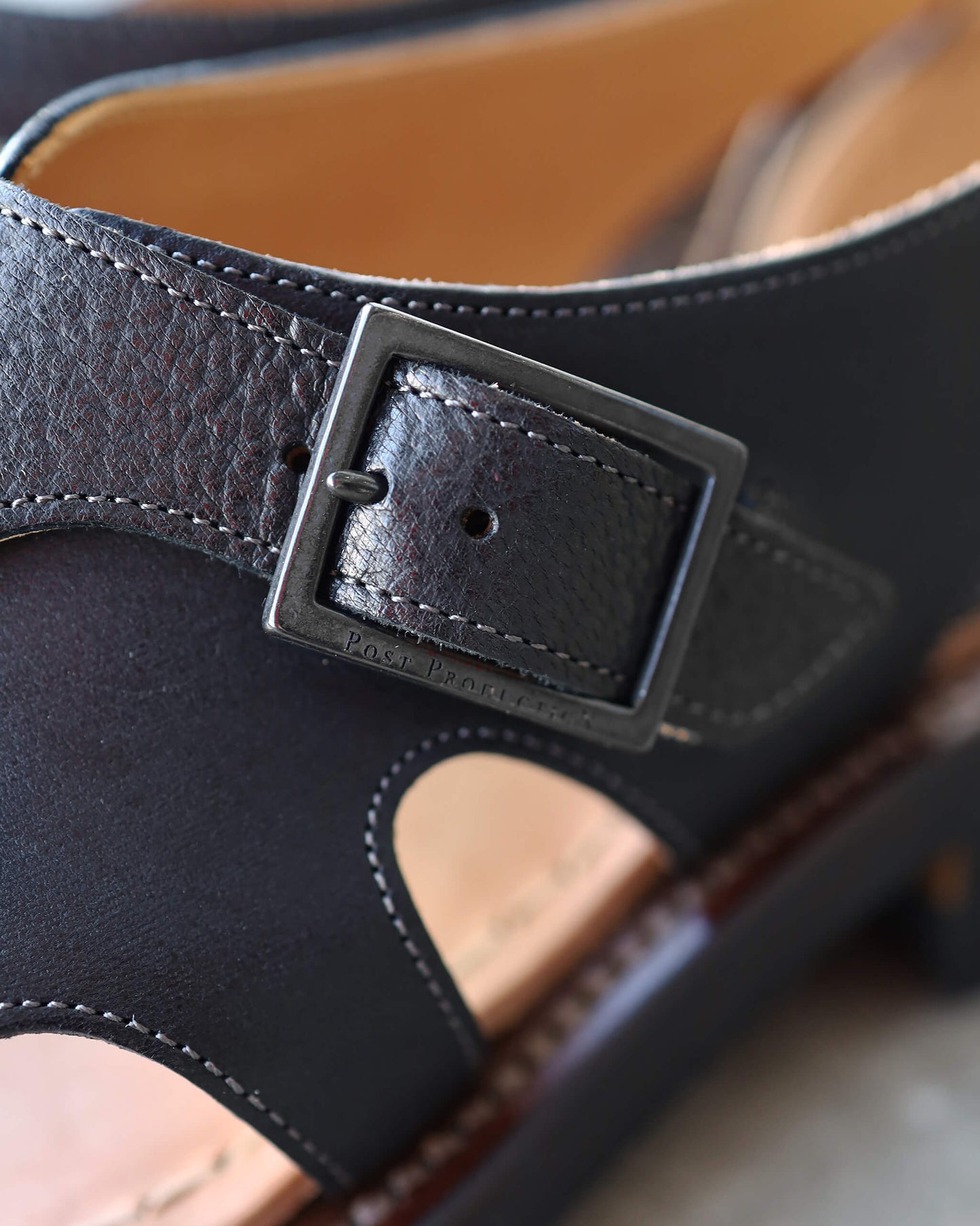 Hunt-Sandals - Chari Goat × Italian Horse "Black"