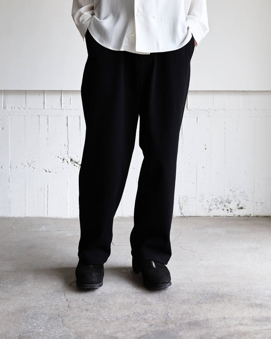 The Step / PEBBLE "BLACK"