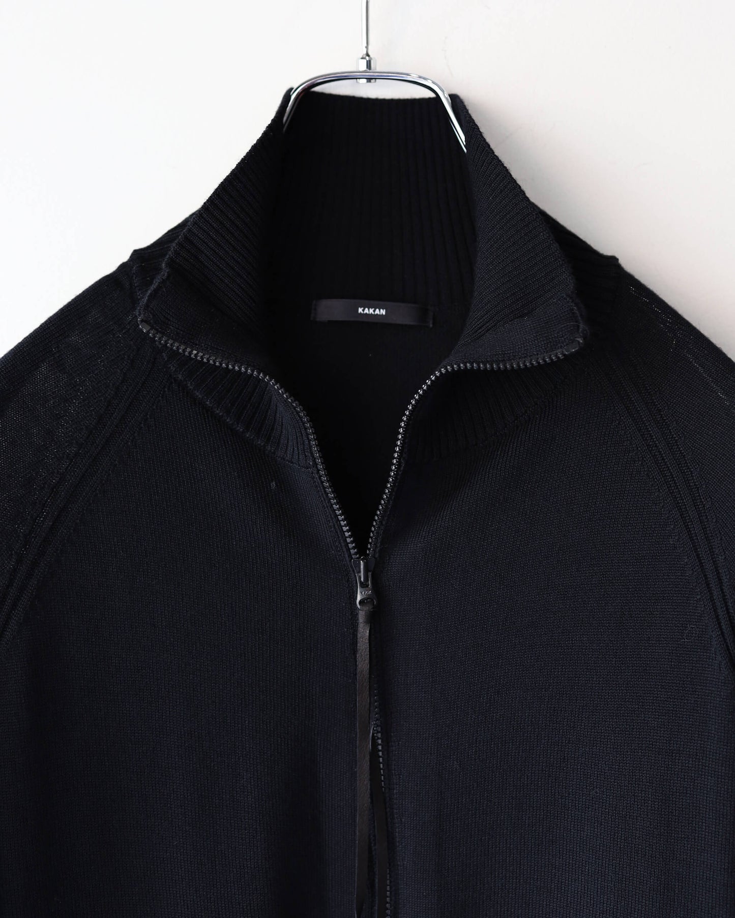 WG ZIP CARDIGAN "Black"