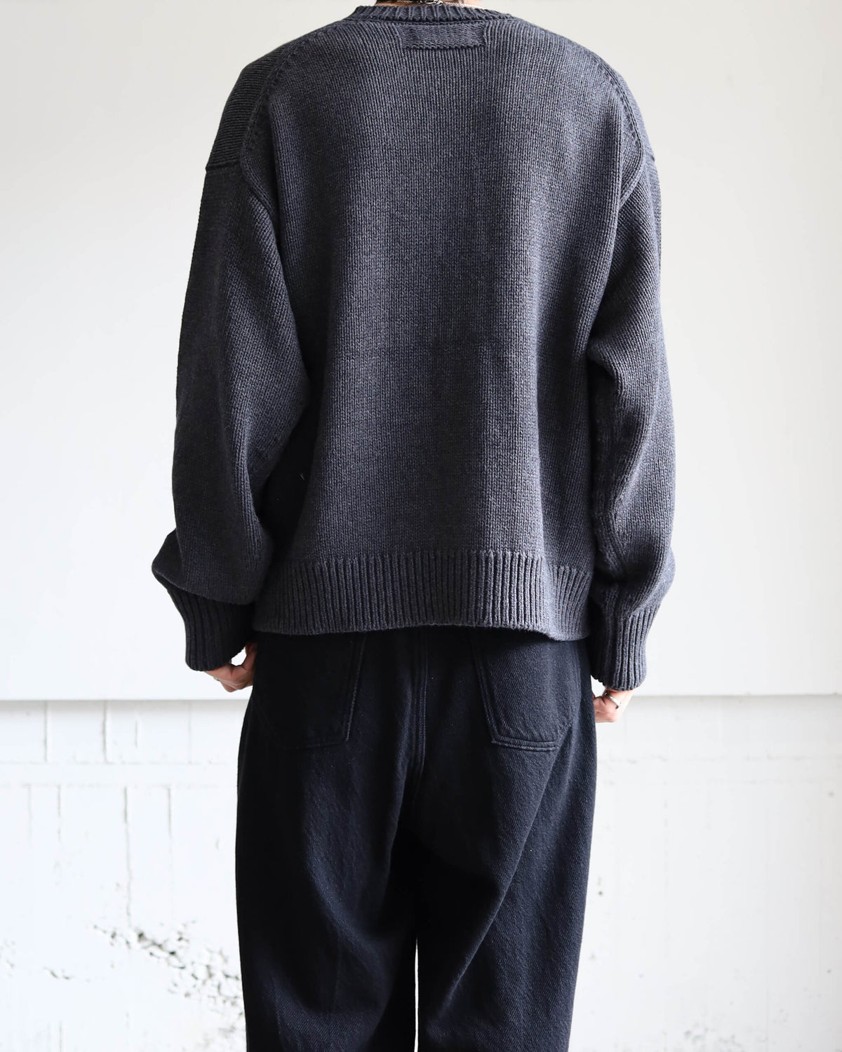 CREW NECK CARDIGAN "GRAY"