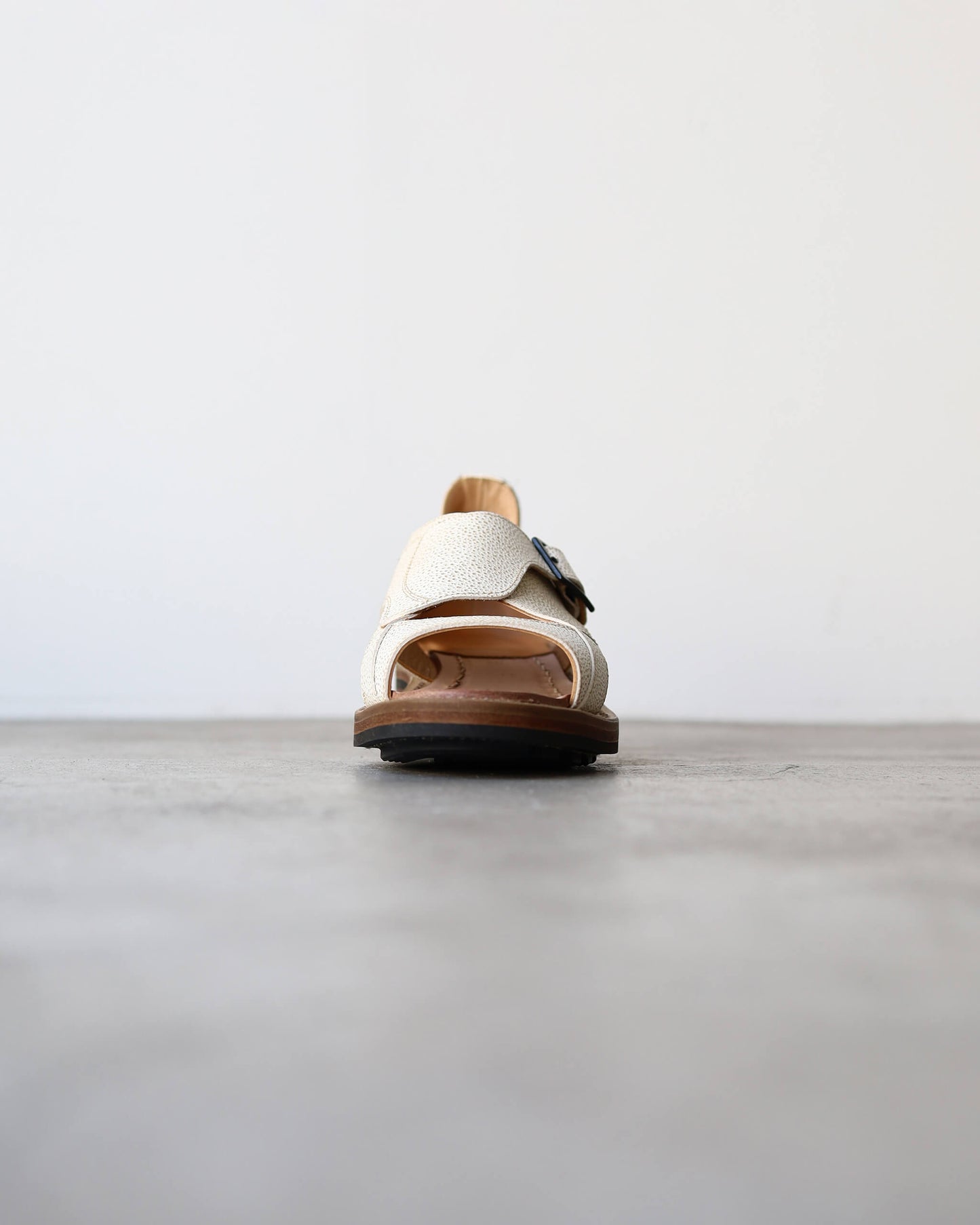 Hunt-Sandals - Himeji-Kurozan "White"