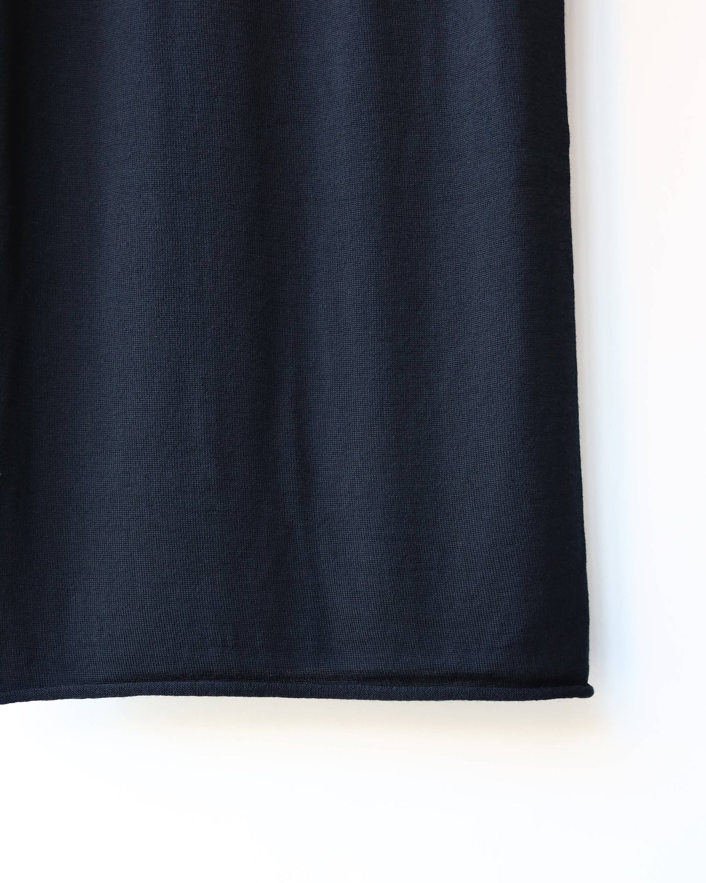WG HIGH NECK DRESS "Black"