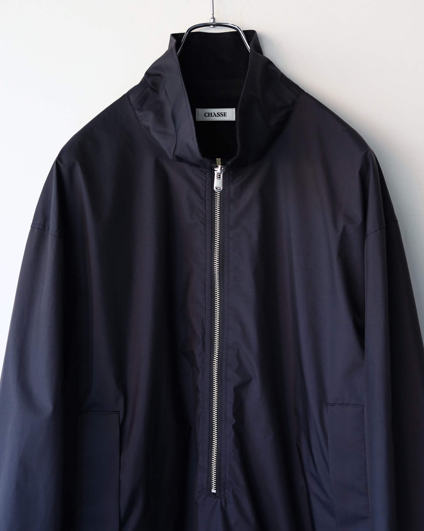 QUARTER ZIP-3LW "Black"