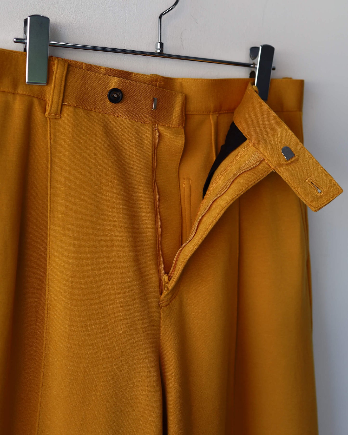 CUT AND SEWN WIDE SLACKS "Orange"