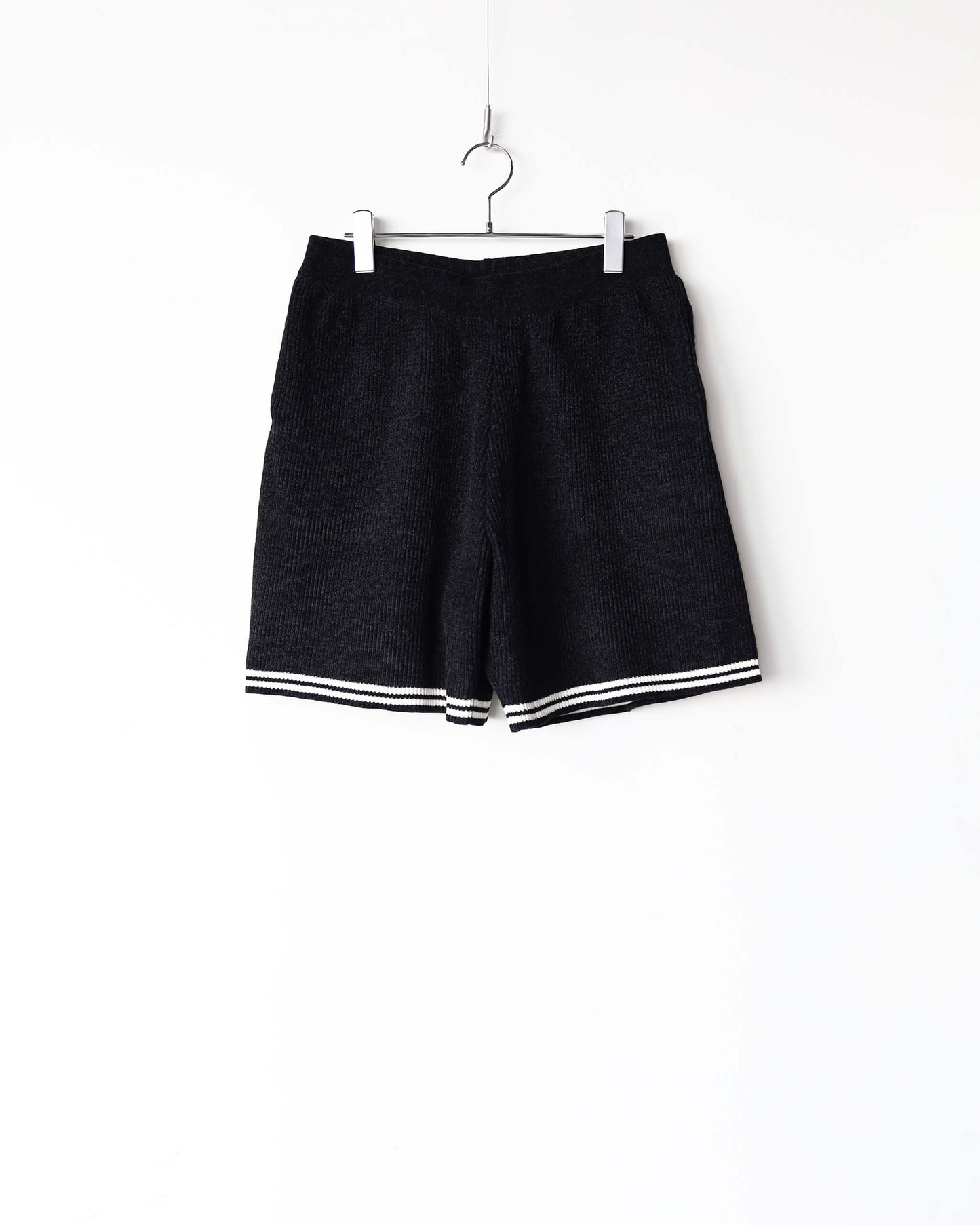 CORDY KNIT SHORTS "BLACK"