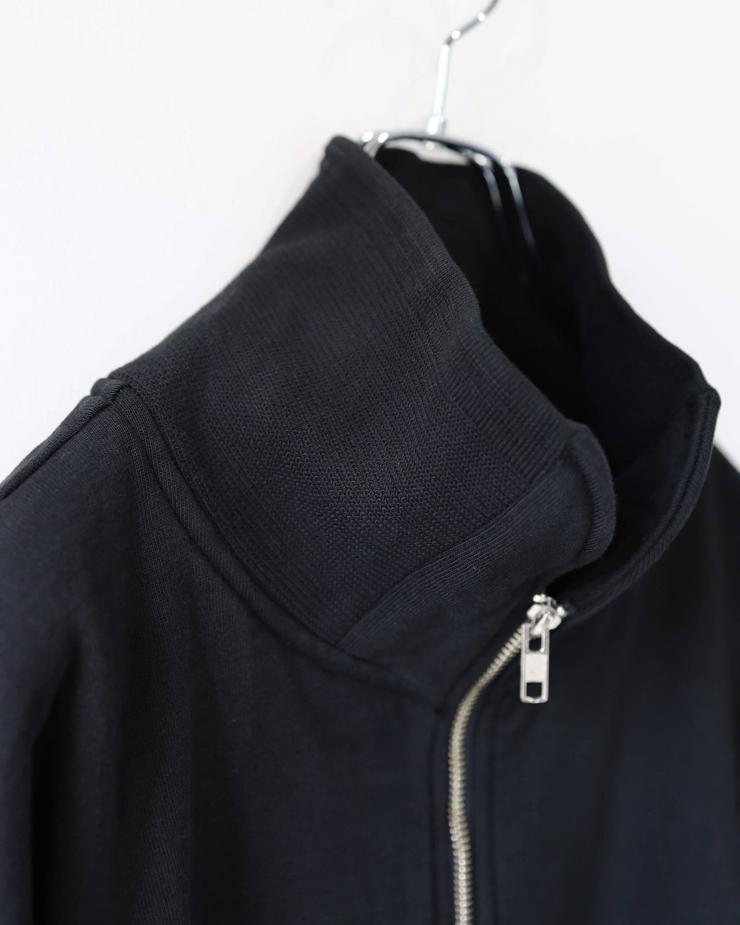 flight jacket / WHALE "black"