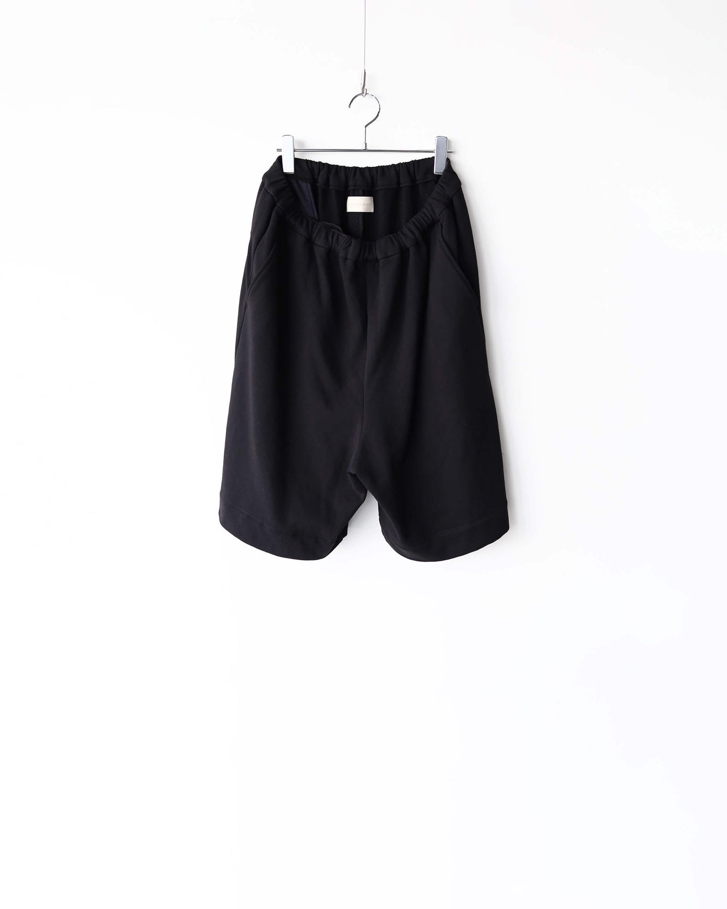 Sweat Shorts / FRIEND "black"