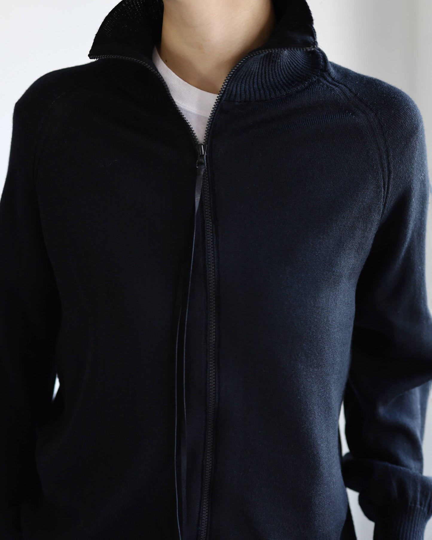 WG ZIP CARDIGAN "Black"