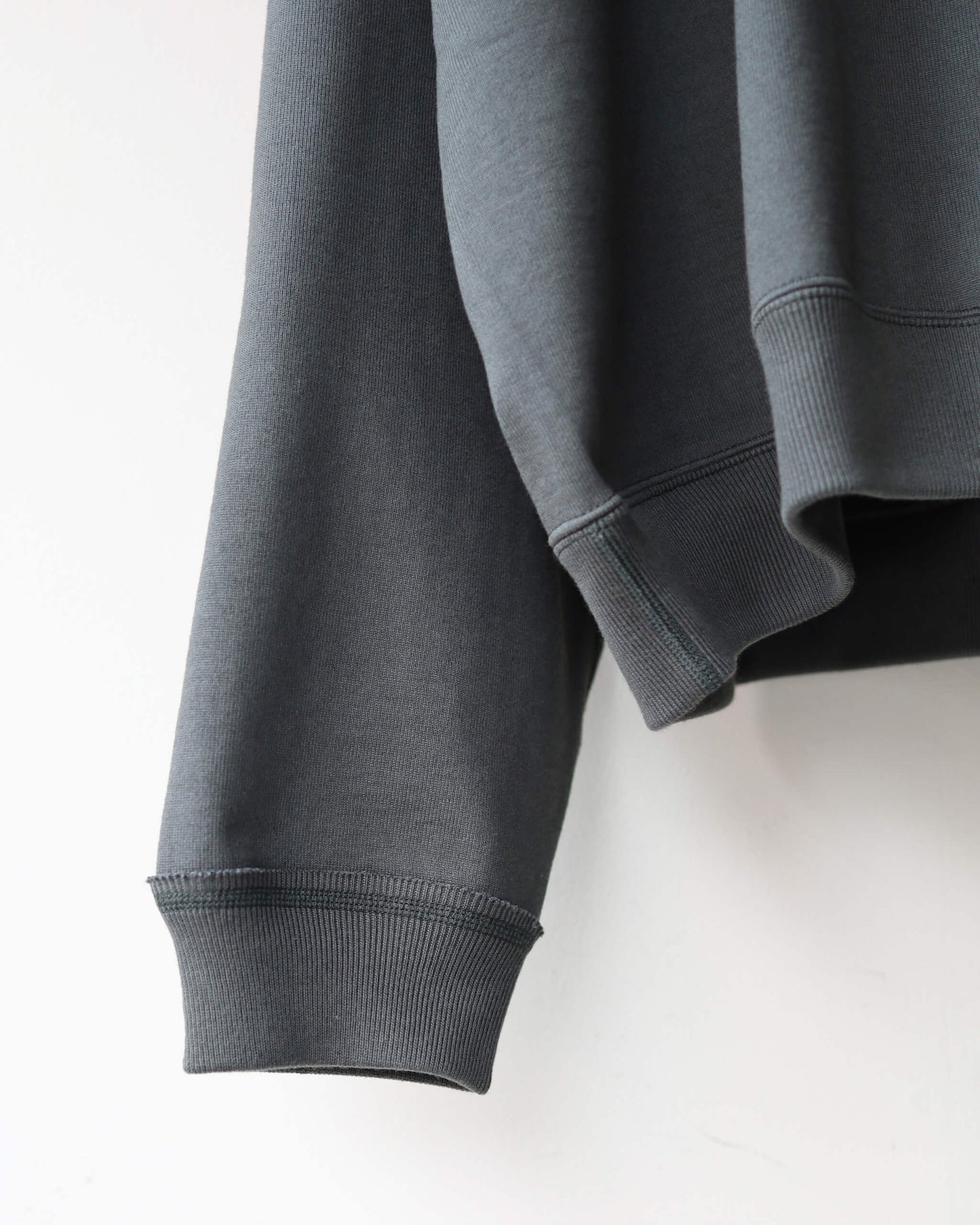 HUGE SWEAT SHORT ORGANIC COTTON HEAVY FLEECE "FOREST GRAY"