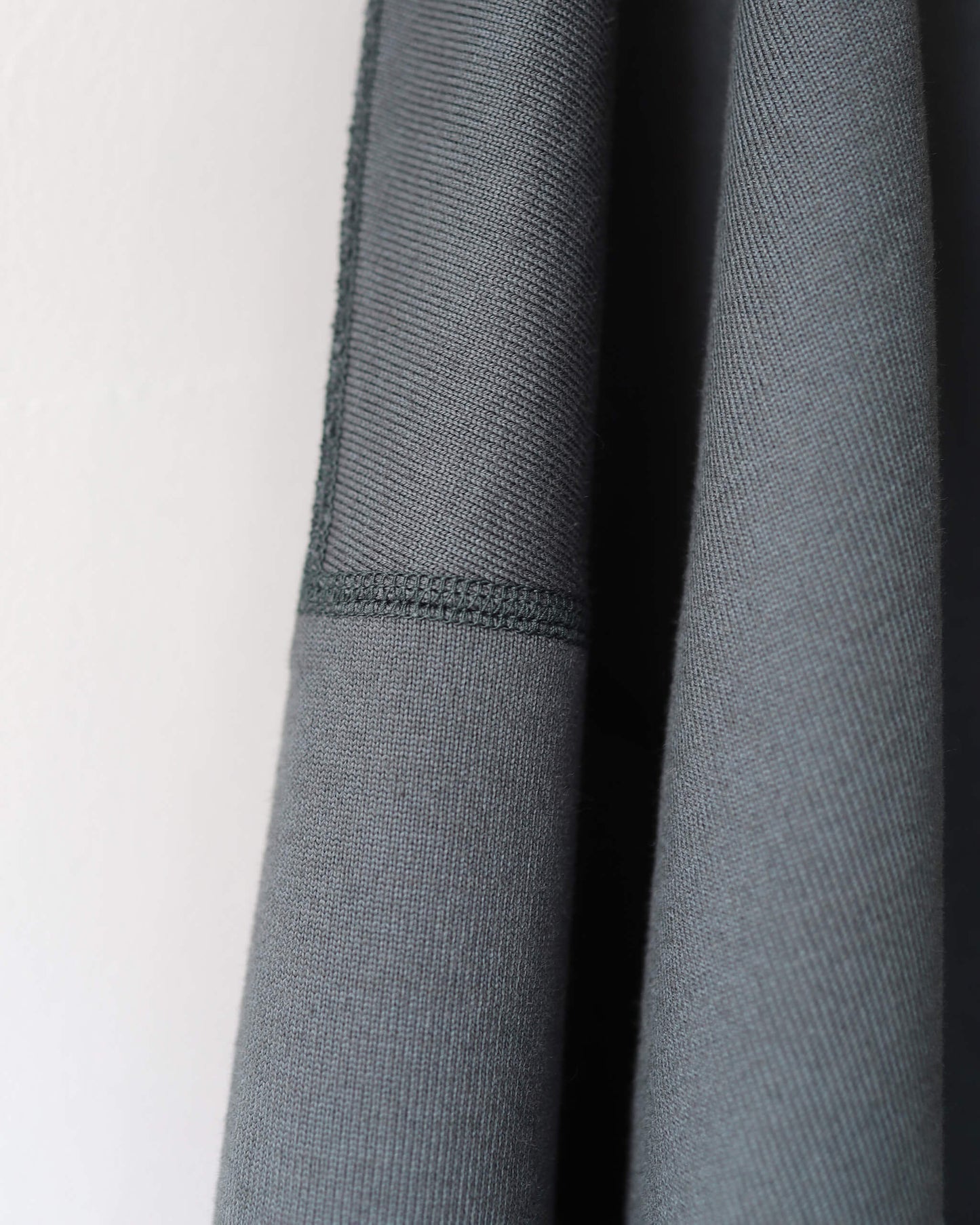 HUGE SWEAT SHORT ORGANIC COTTON HEAVY FLEECE "FOREST GRAY"