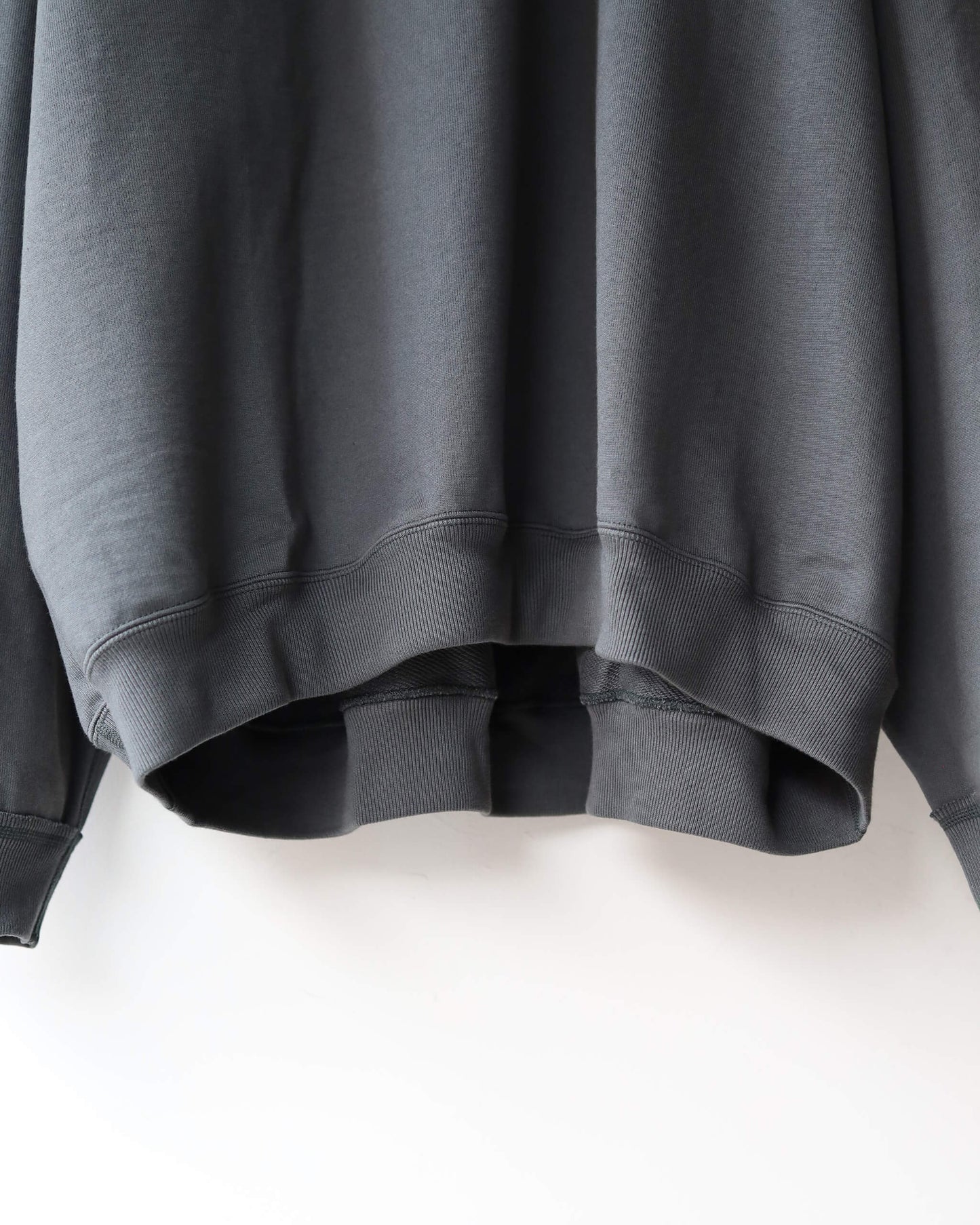 SKIPPER HUGE SWEAT ORGANIC COTTON HEAVY FLEECE "FOREST GRAY"