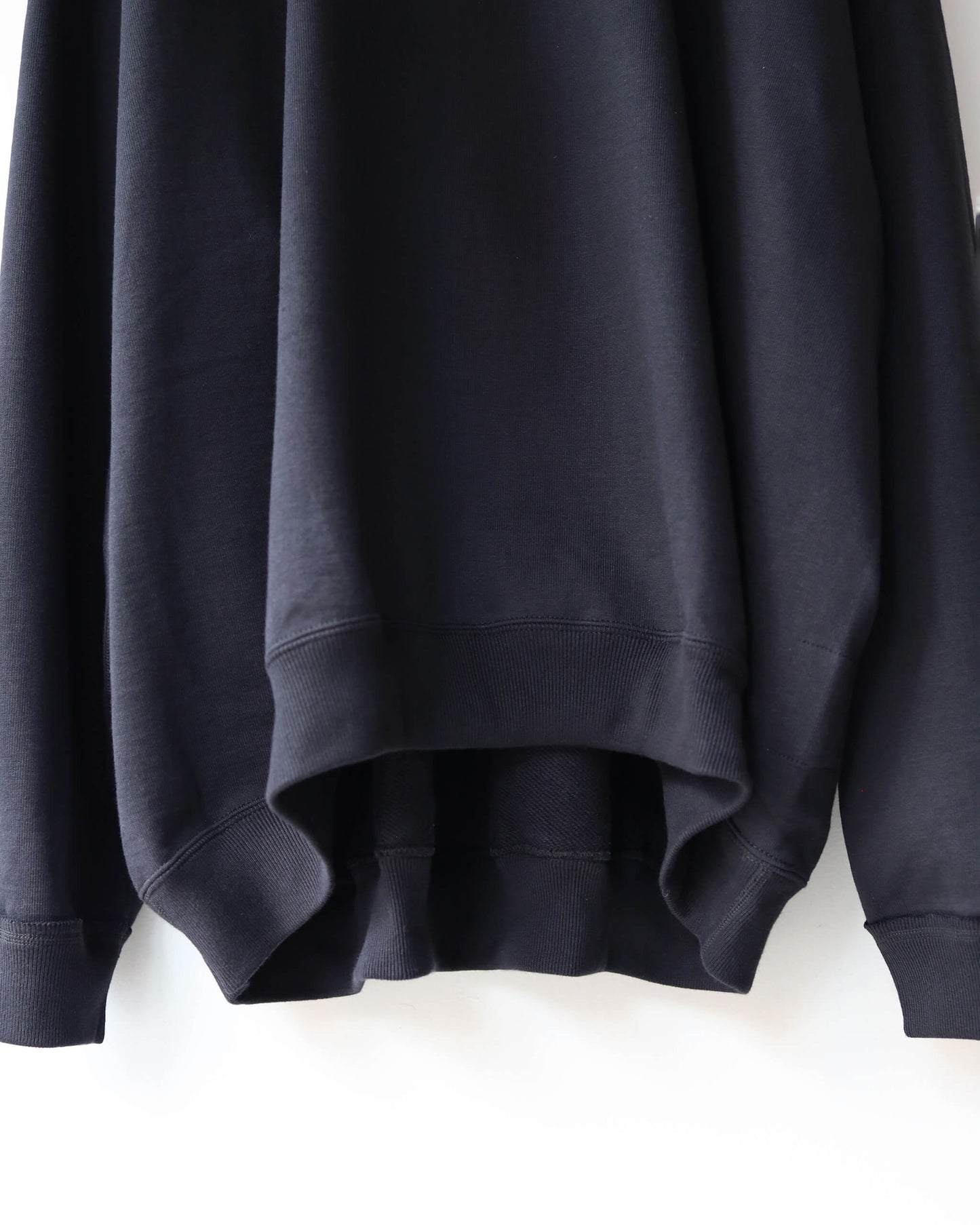 SKIPPER HUGE SWEAT ORGANIC COTTON HEAVY FLEECE "BLACK"