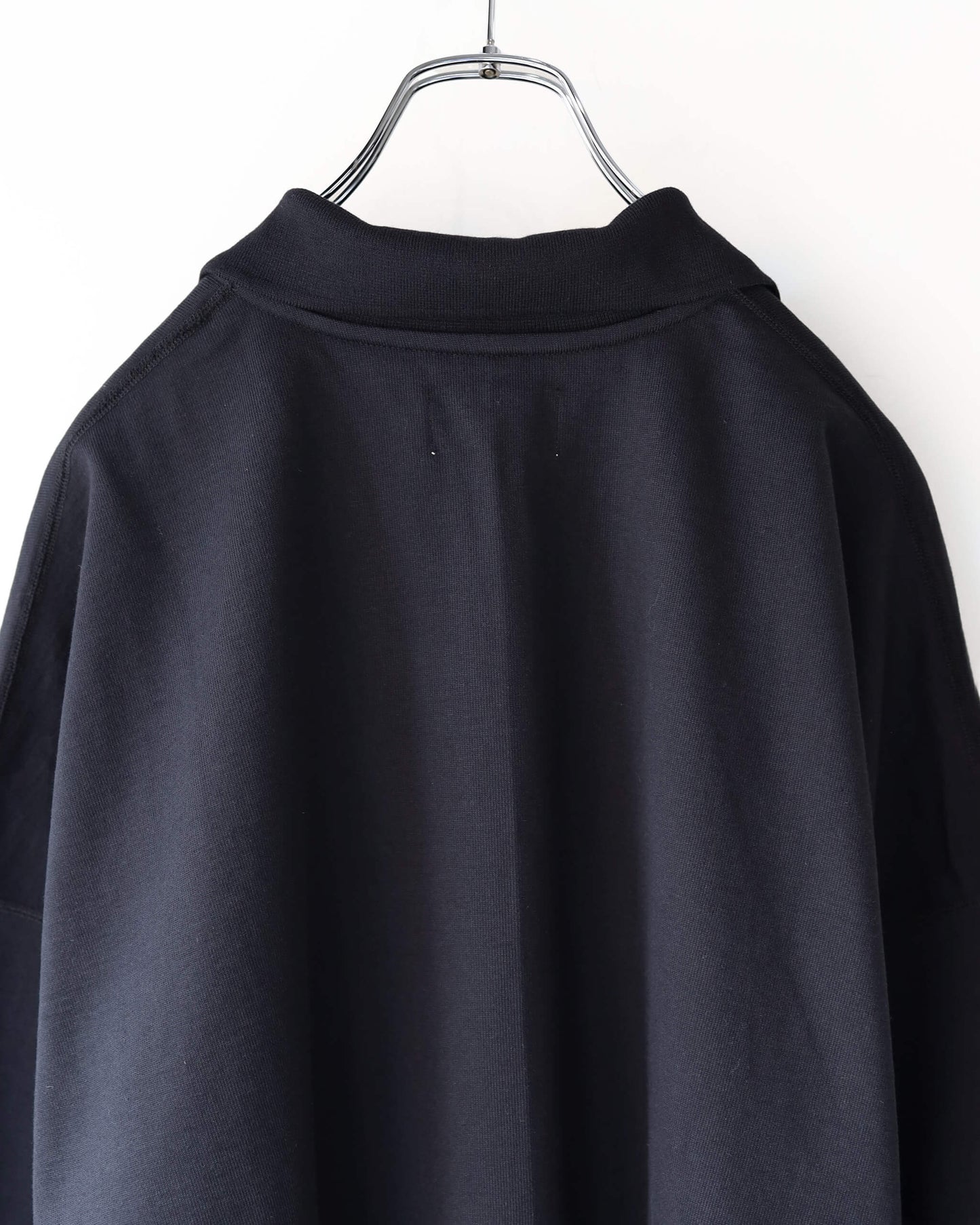SKIPPER HUGE SWEAT ORGANIC COTTON HEAVY FLEECE "BLACK"