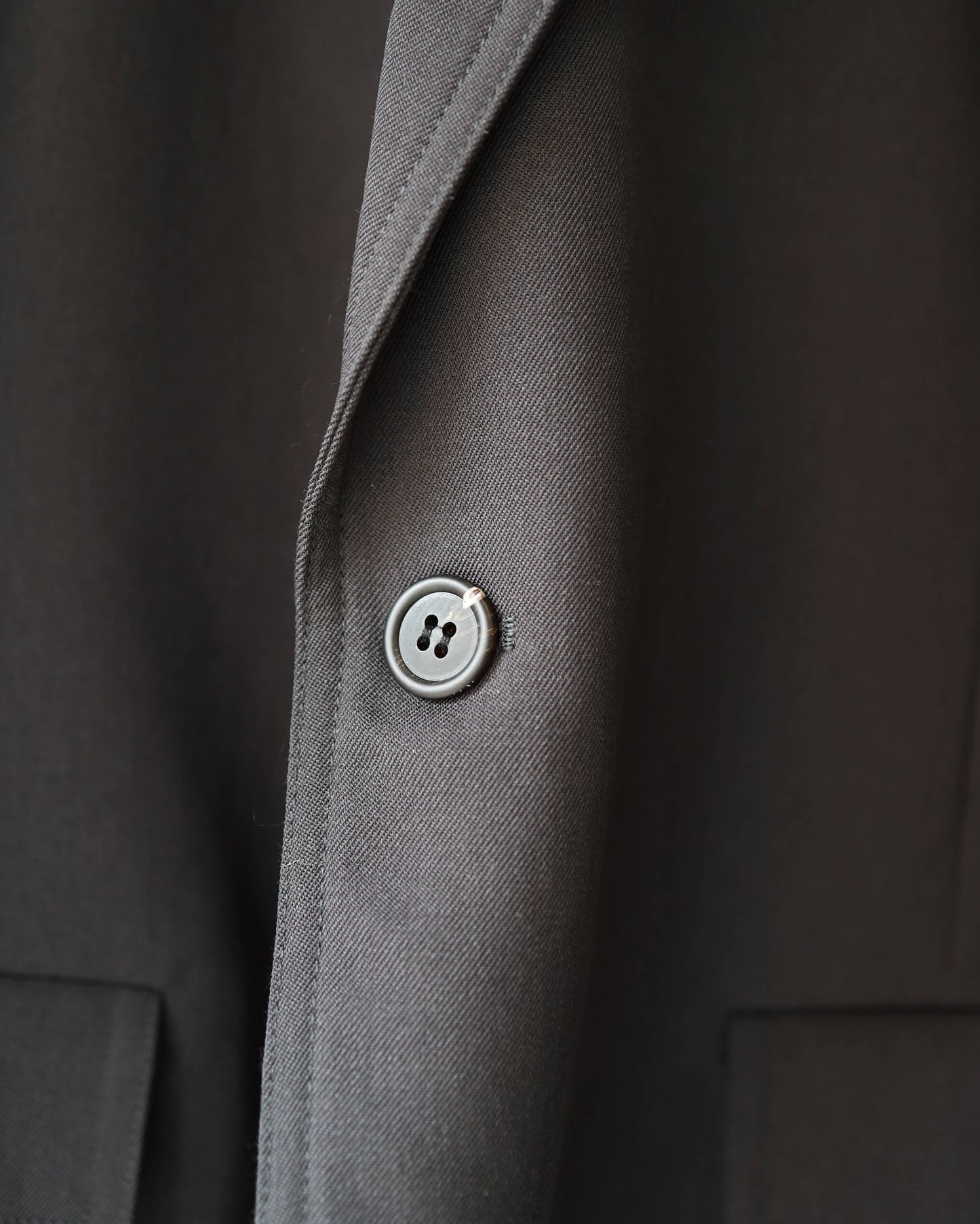 TWIST TAILORED JACKET "Charcoal"