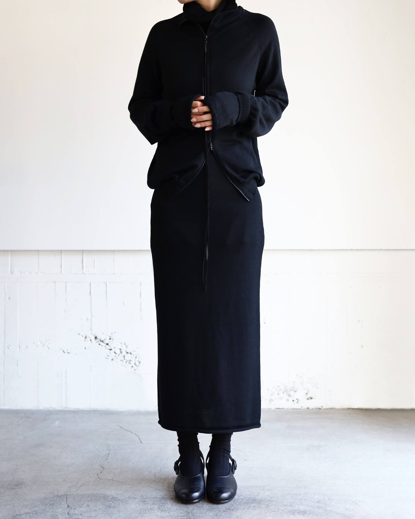 WG HIGH NECK DRESS "Black"