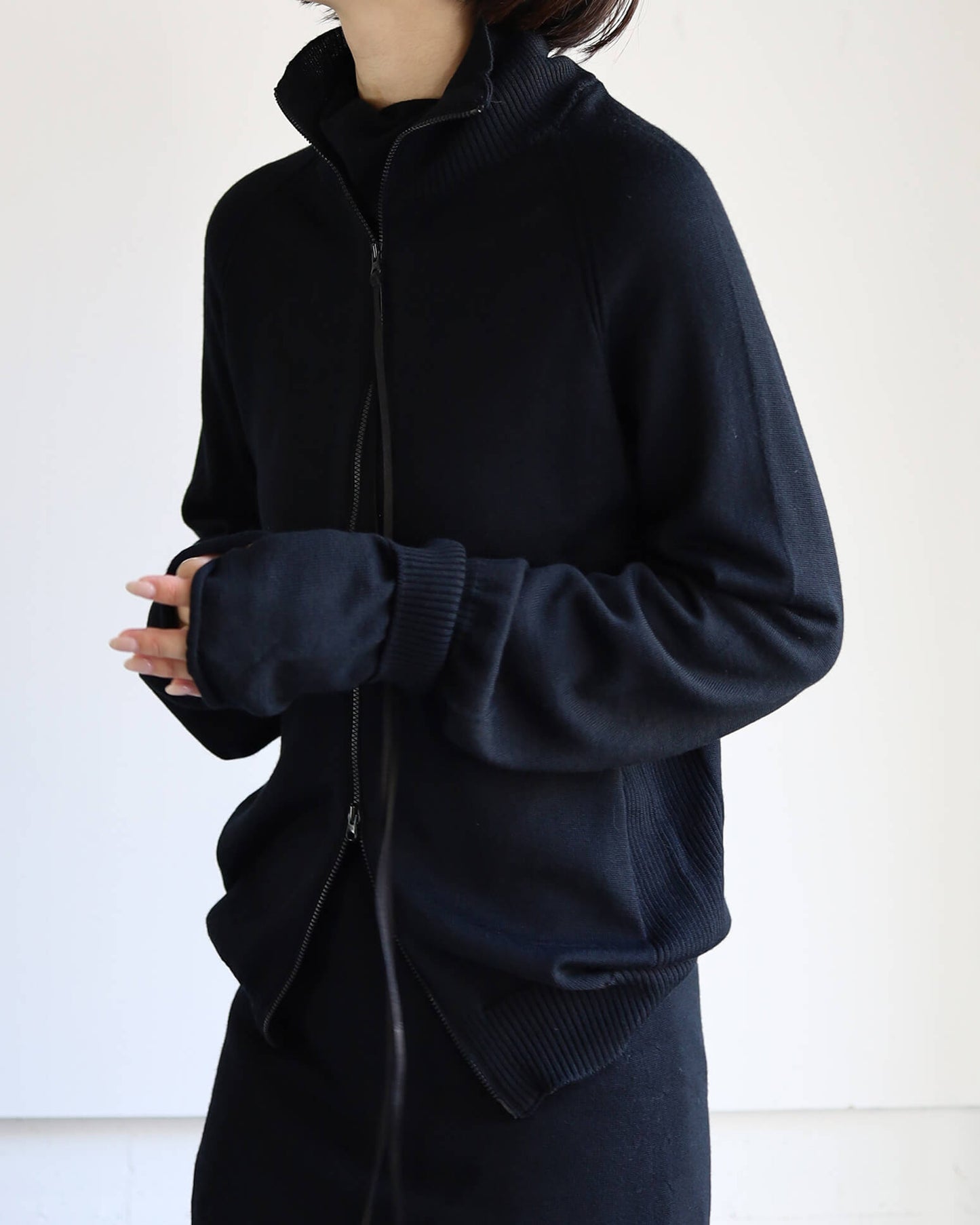 WG HIGH NECK DRESS "Black"