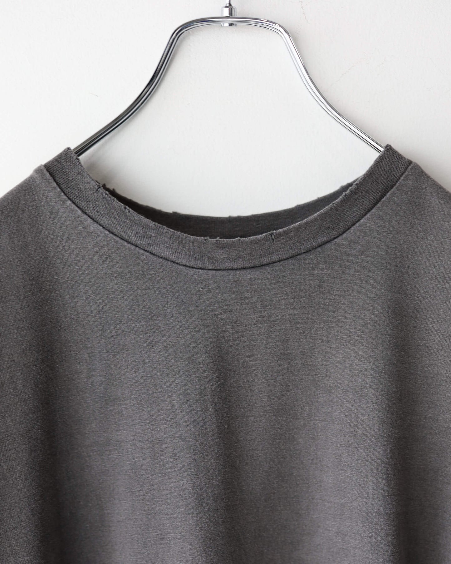 CREW NECK DAMAGED TEE 40/2 ORGANIC COTTON KNIT "BLACK"