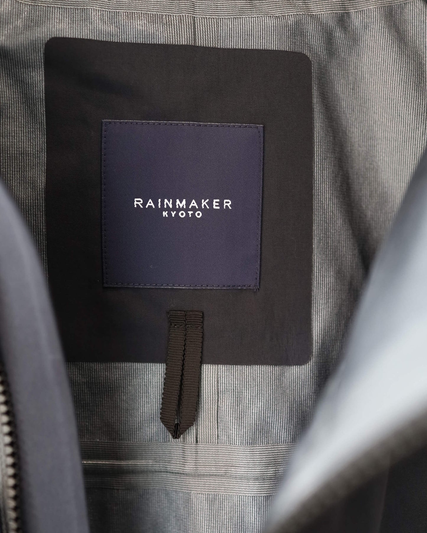 BREATHABLE WATERPROOF MOUTAIN PARKA "BLACK"