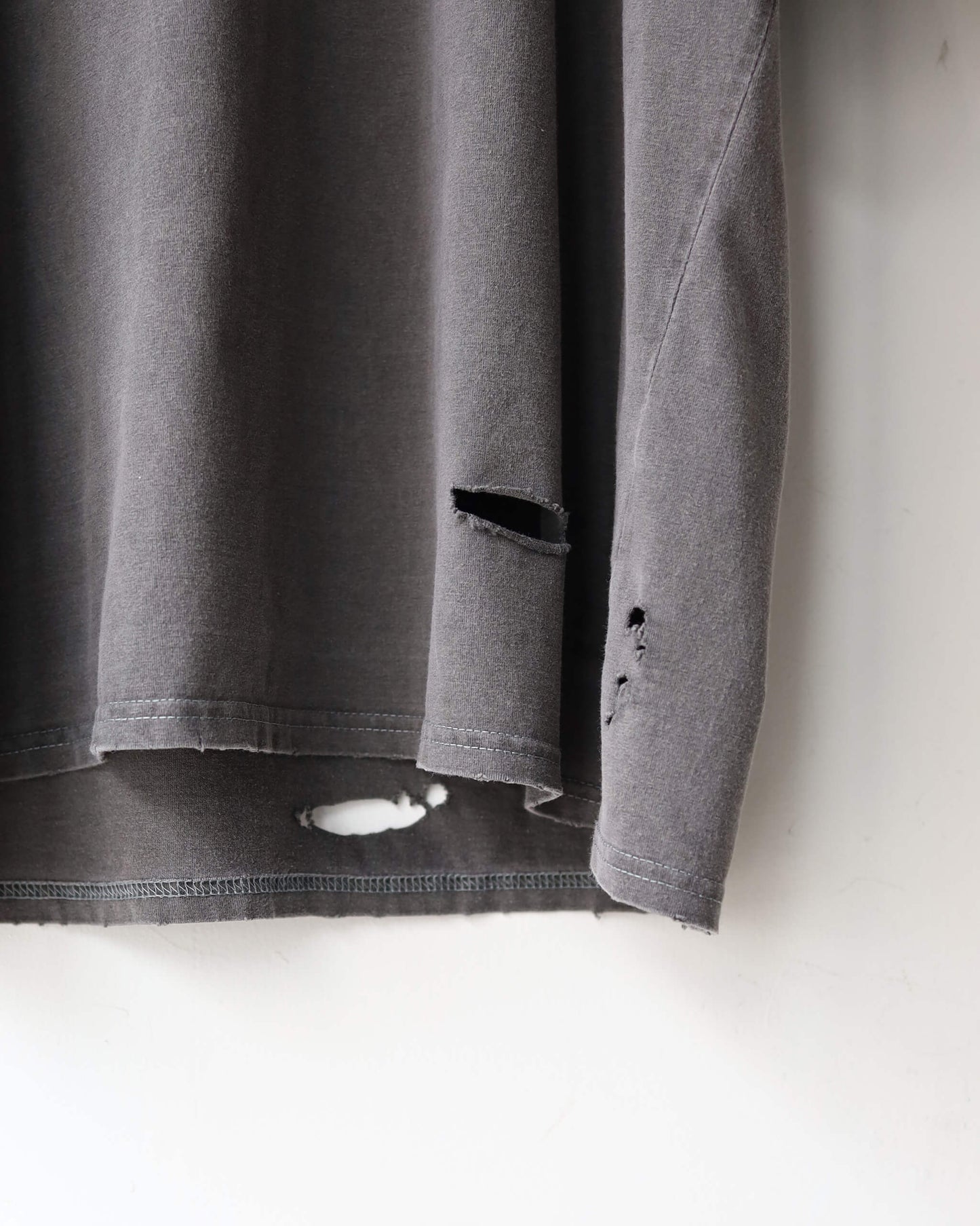CREW NECK DAMAGED TEE 40/2 ORGANIC COTTON KNIT "BLACK"