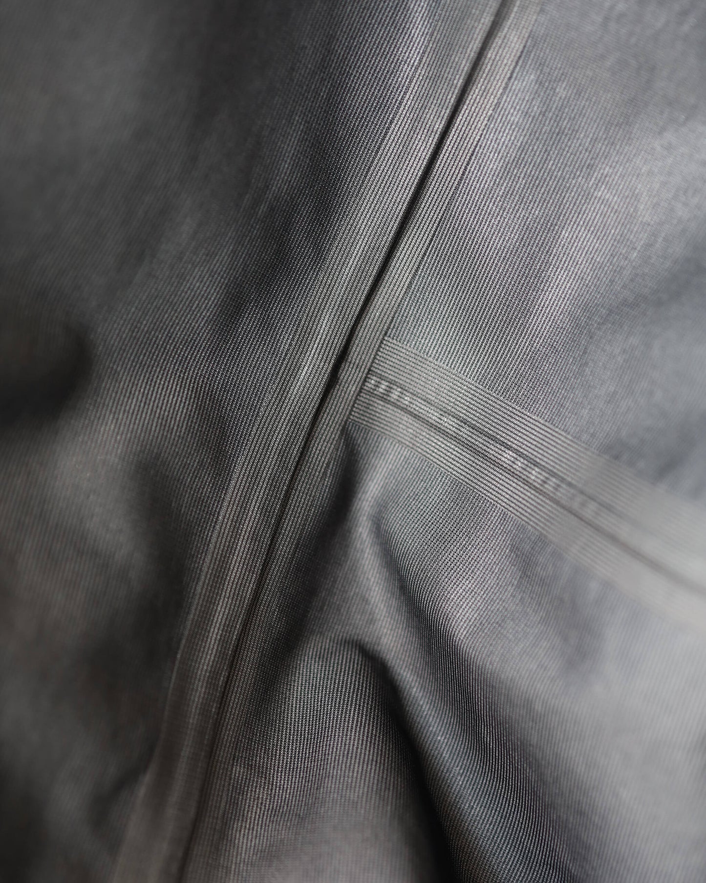 BREATHABLE WATERPROOF MOUTAIN PARKA "BLACK"