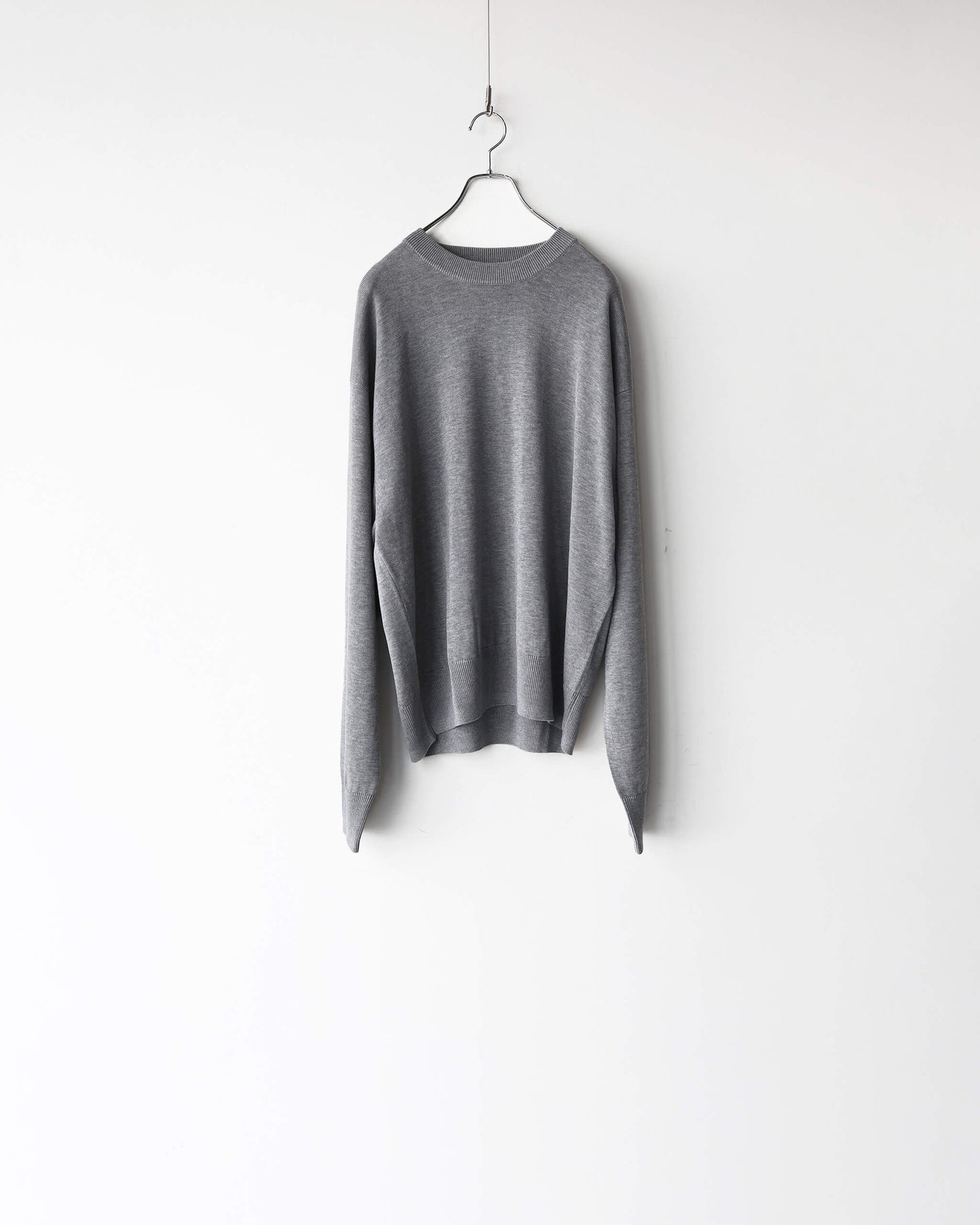CREW-NECK SWEATER "TOP GRAY"