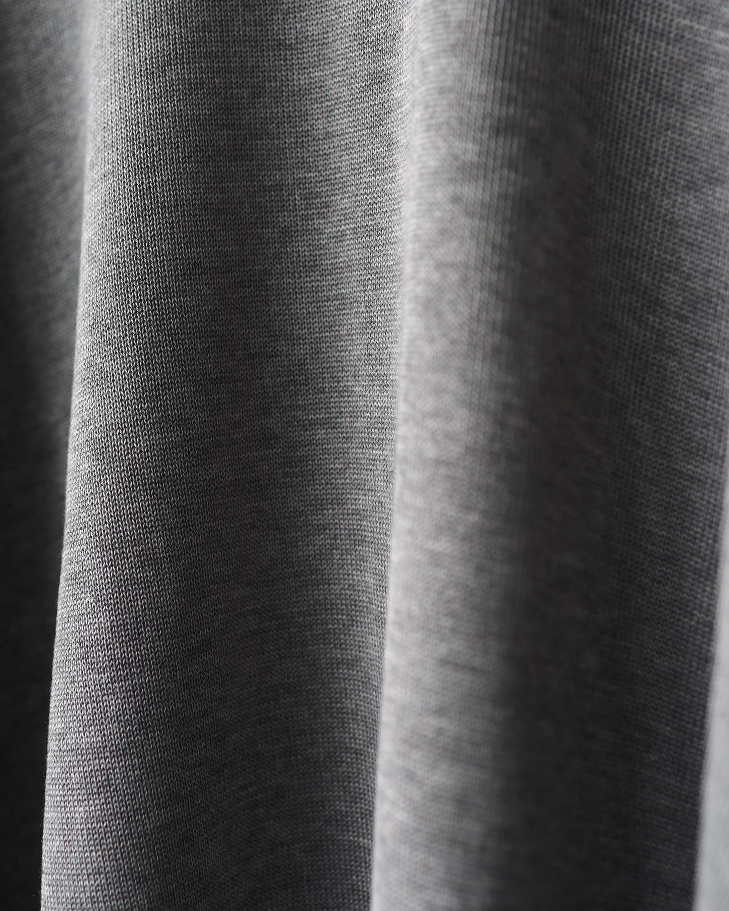 CREW-NECK SWEATER "TOP GRAY"