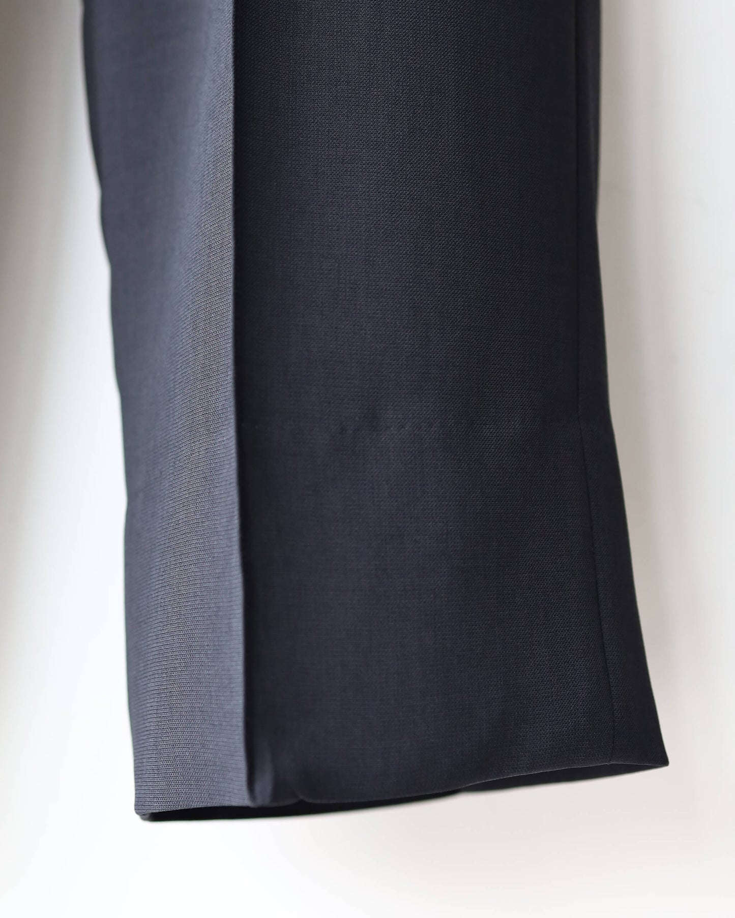 MELANGE TWILL WIDE TROUSERS "BLACK"