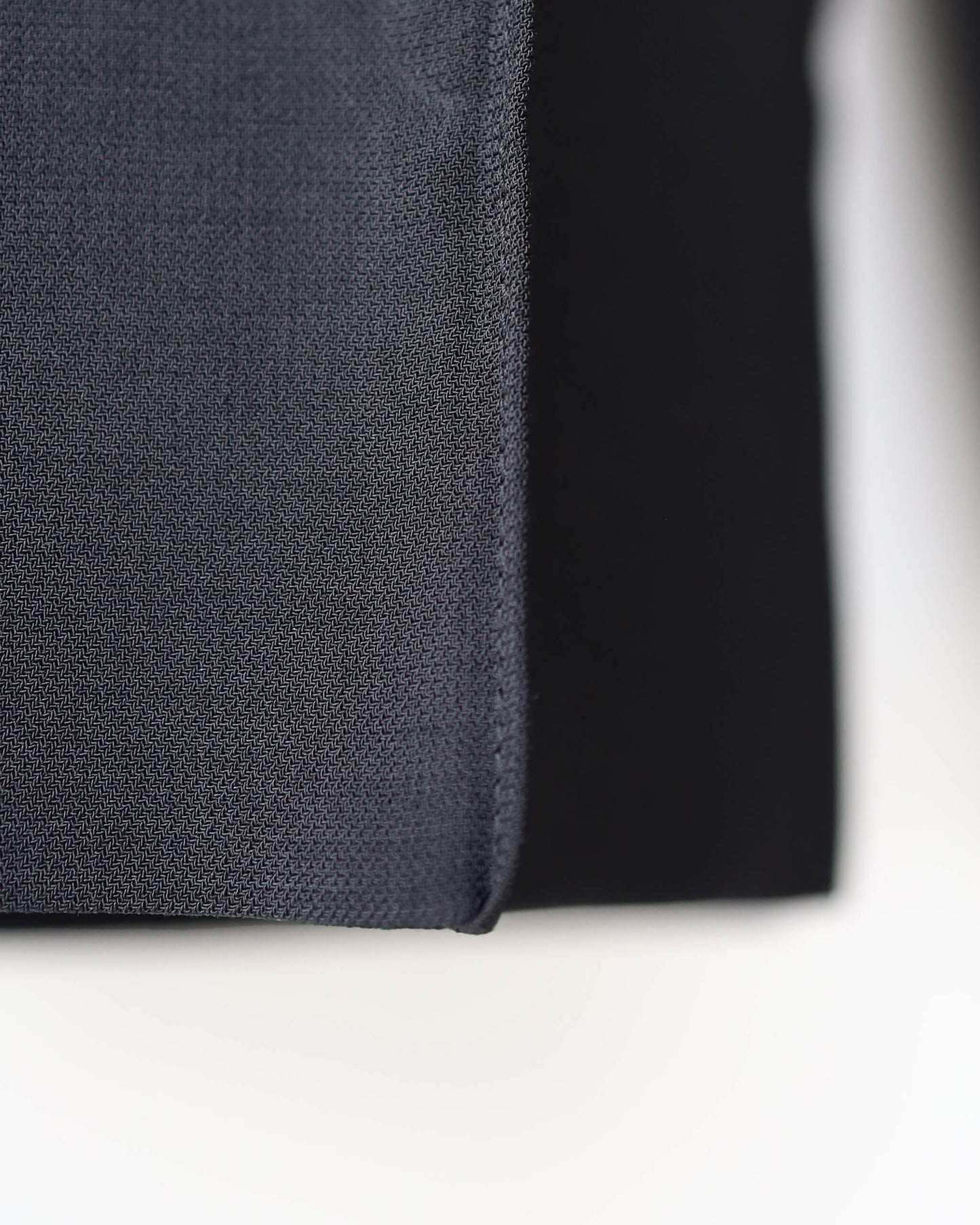 MELANGE TWILL WIDE TROUSERS "BLACK"