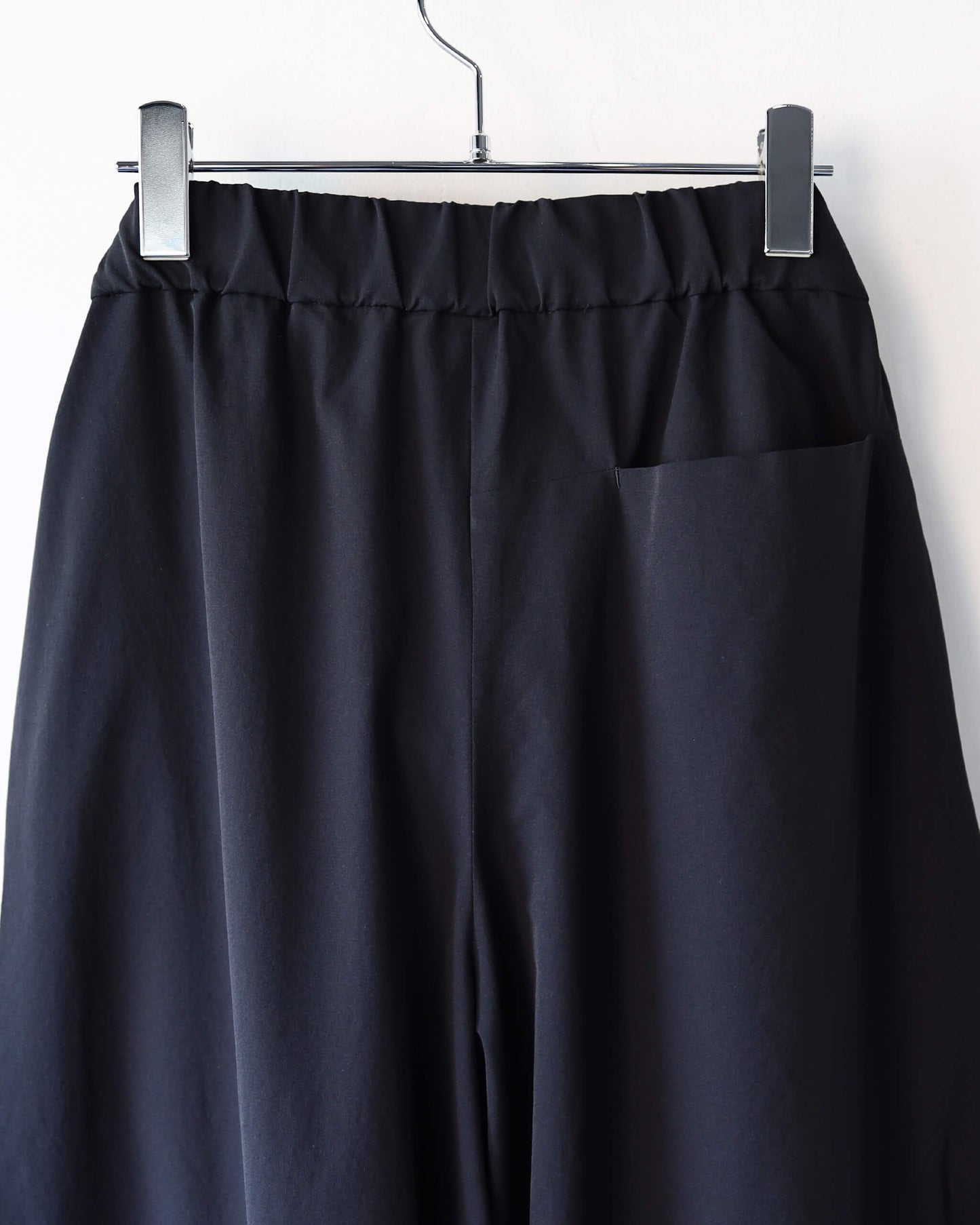 T SN PANTS "BLACK"