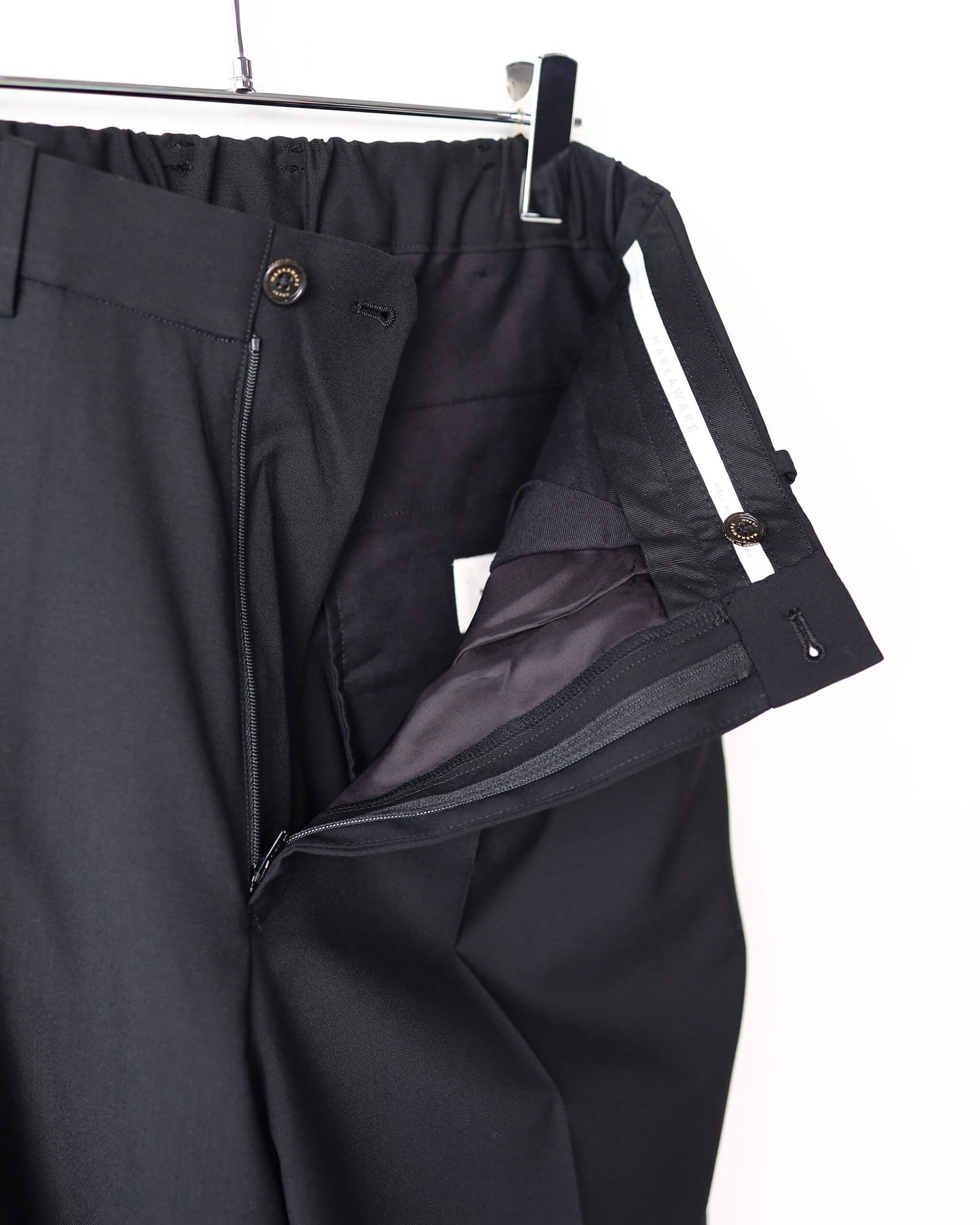 CLASSIC FIT DOUBLE PLEATED TROUSERS ORGANIC WOOL 2/80 TROPICAL "BLACK"