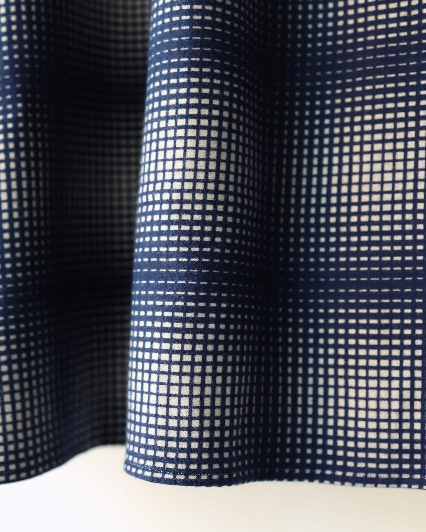 FLANNEL SHIRT "NAVY × WHITE"