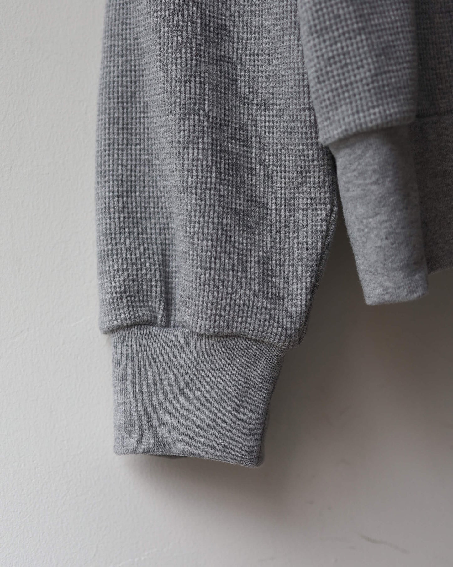 HALF ZIP THERMAL "GRAY"