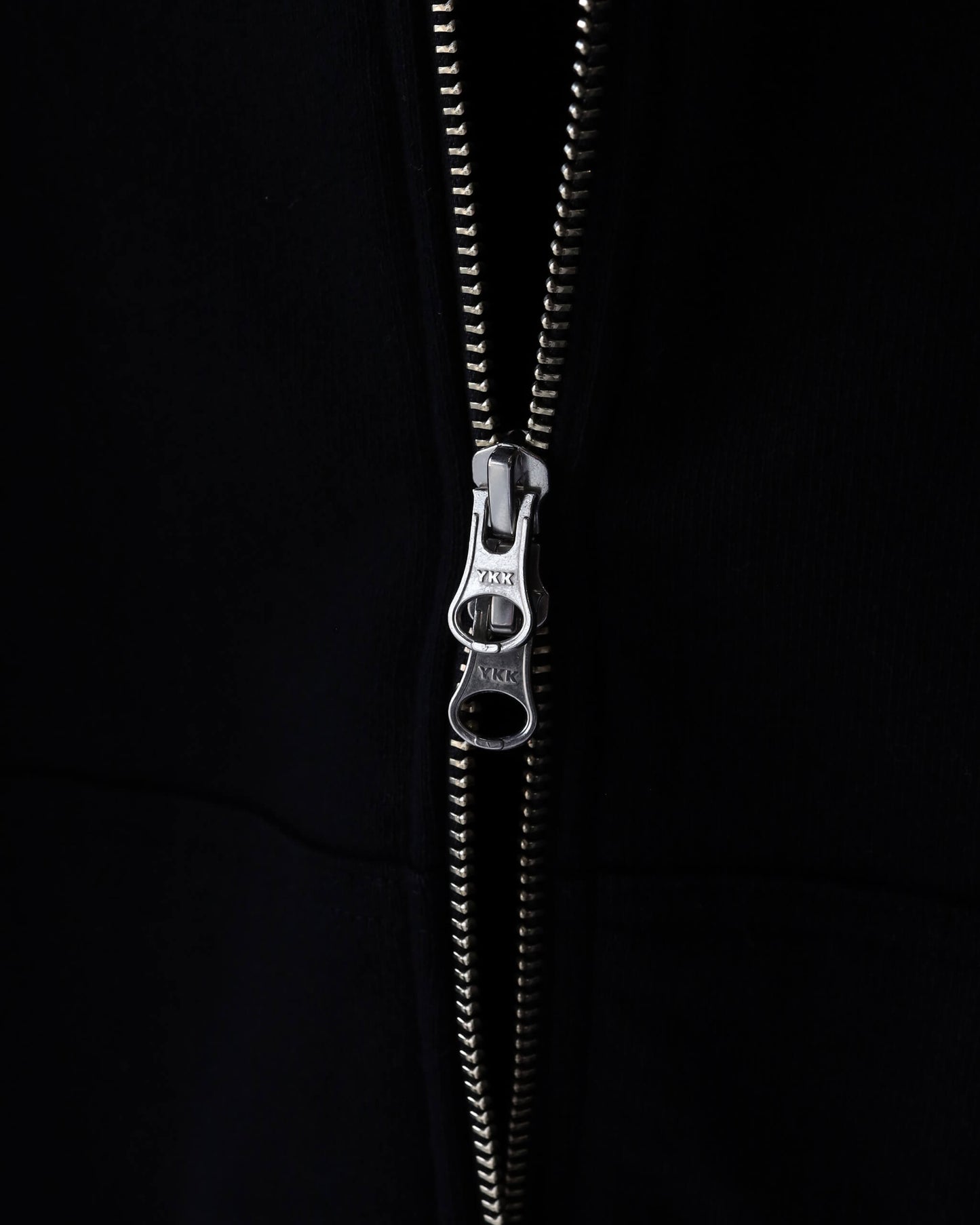 FULL ZIP HOODY "BLACK"