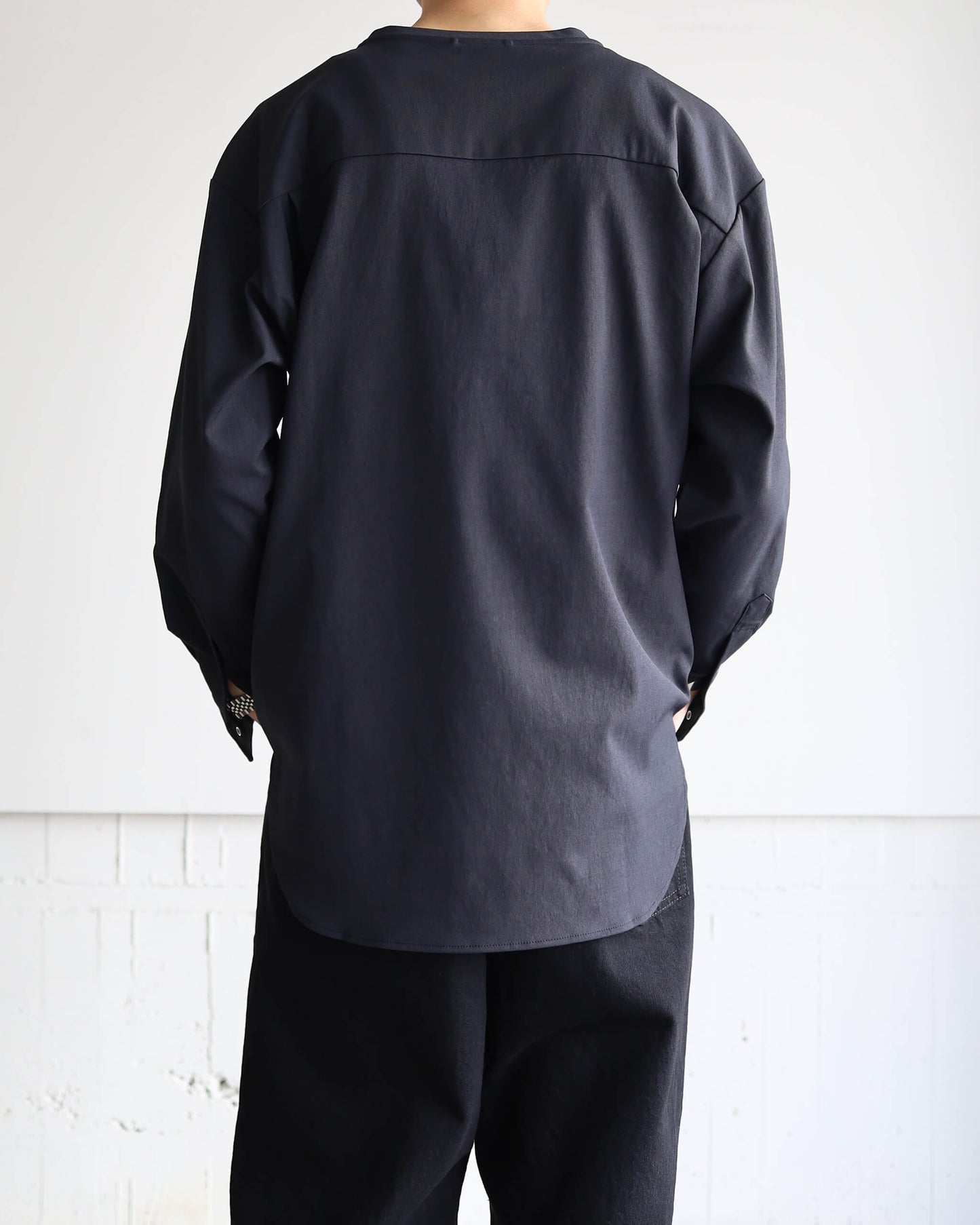 CREW SHIRTS "BLACK"