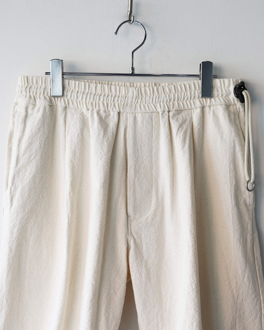 DEEP TUCK-SCN "IVORY"