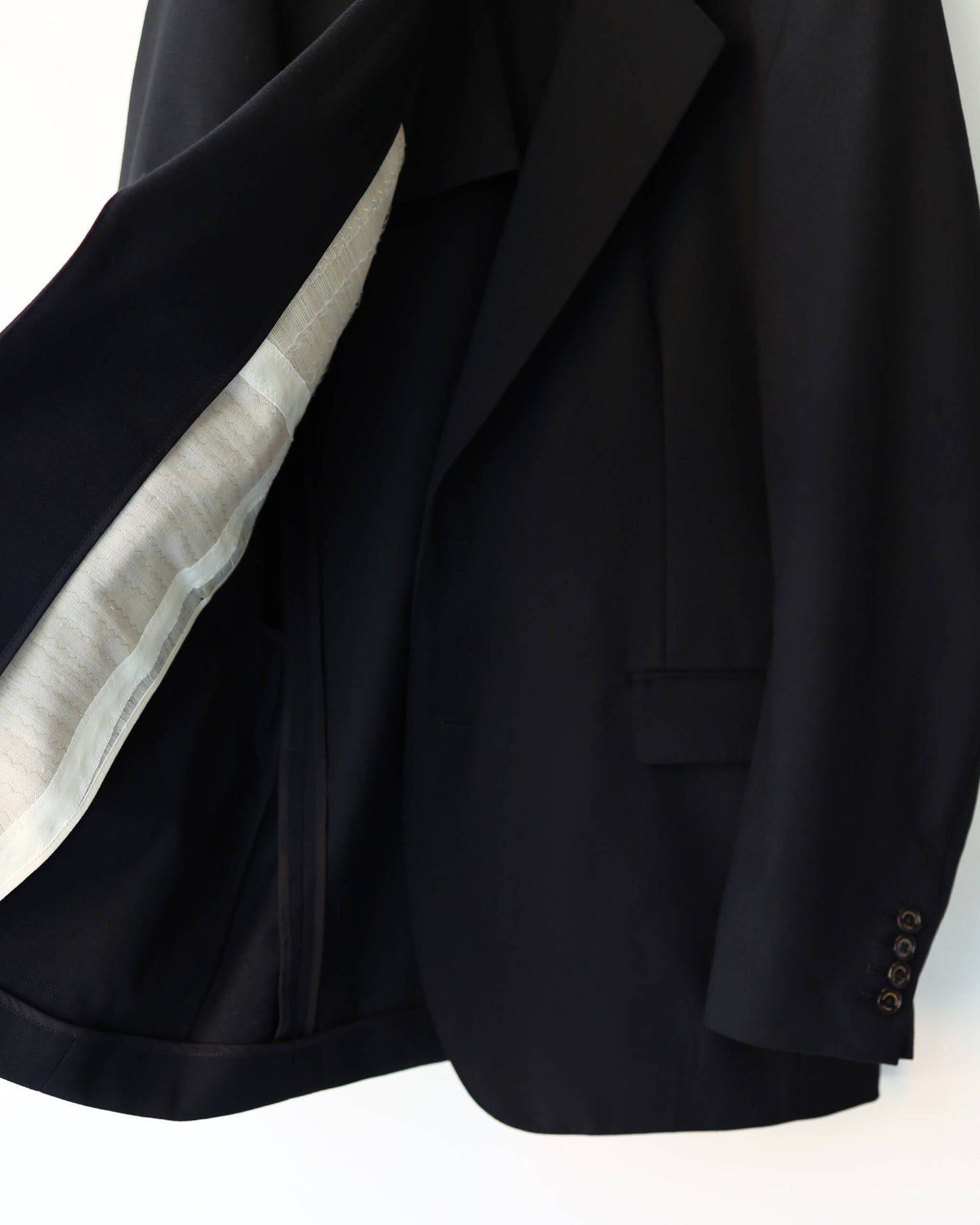 LA LEONA JACKET ORGANIC WOOL SURVIVAL CLOTH® "BLACK"