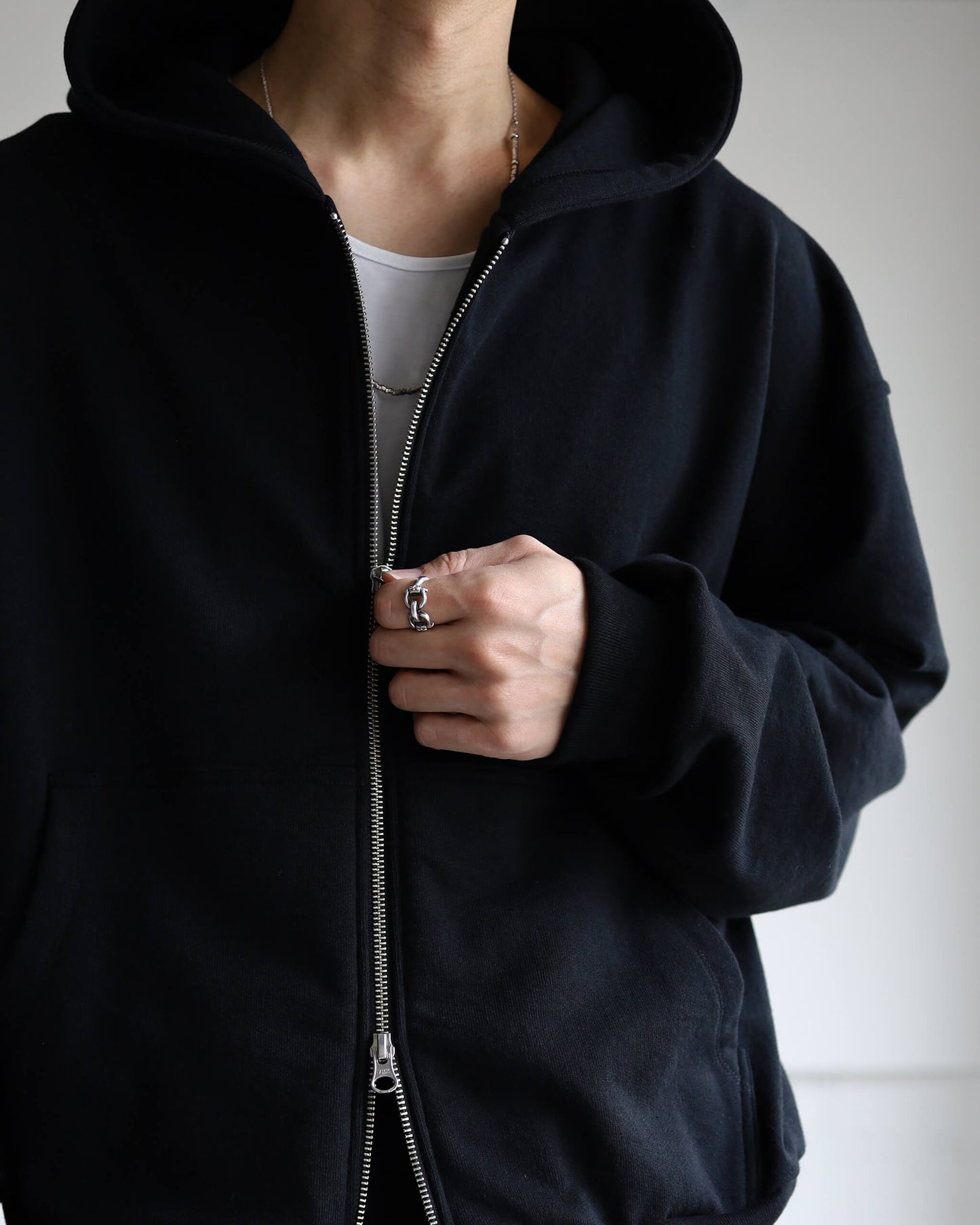 FULL ZIP HOODY "BLACK"