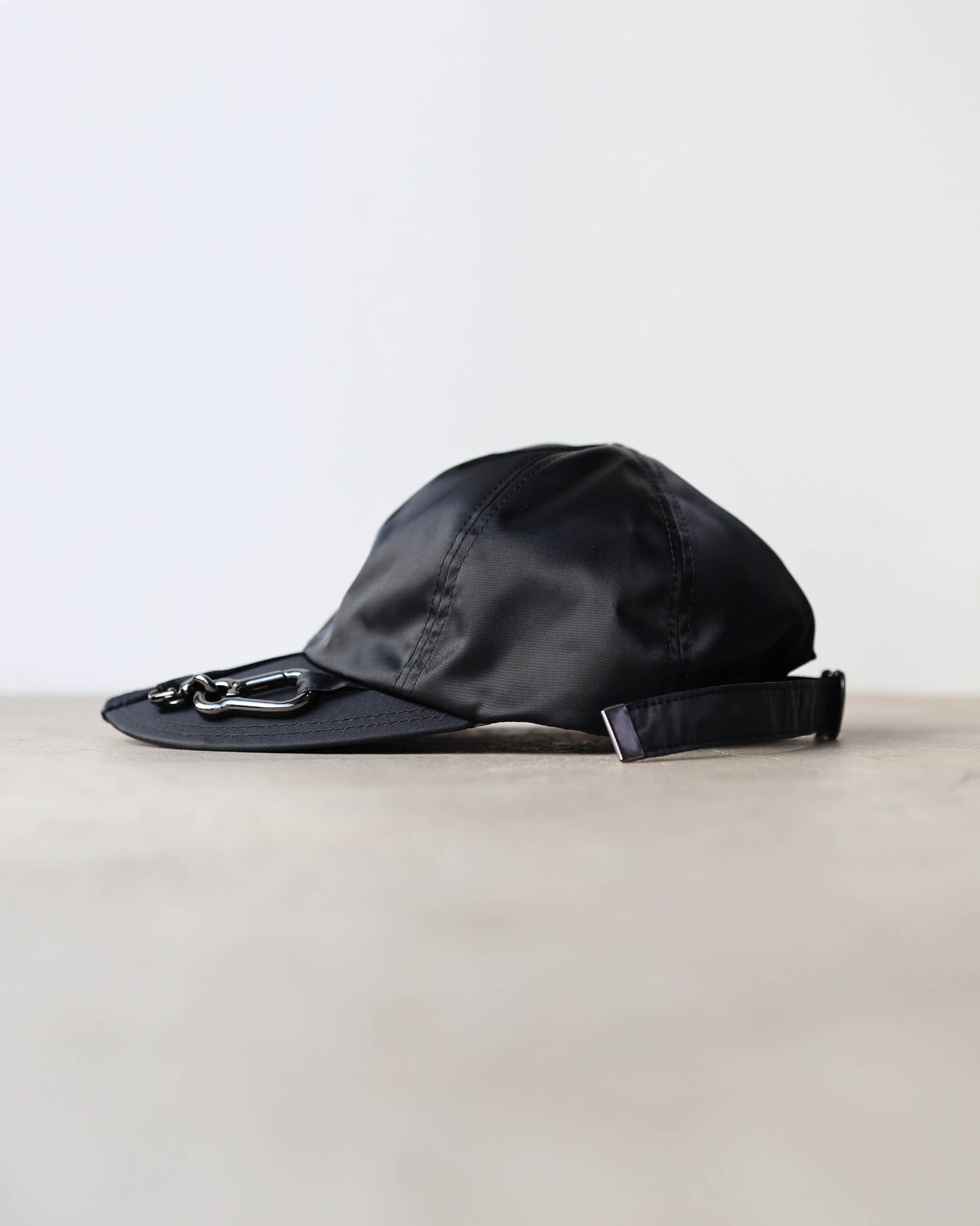 NYLON CARABINER CAP "Bk"