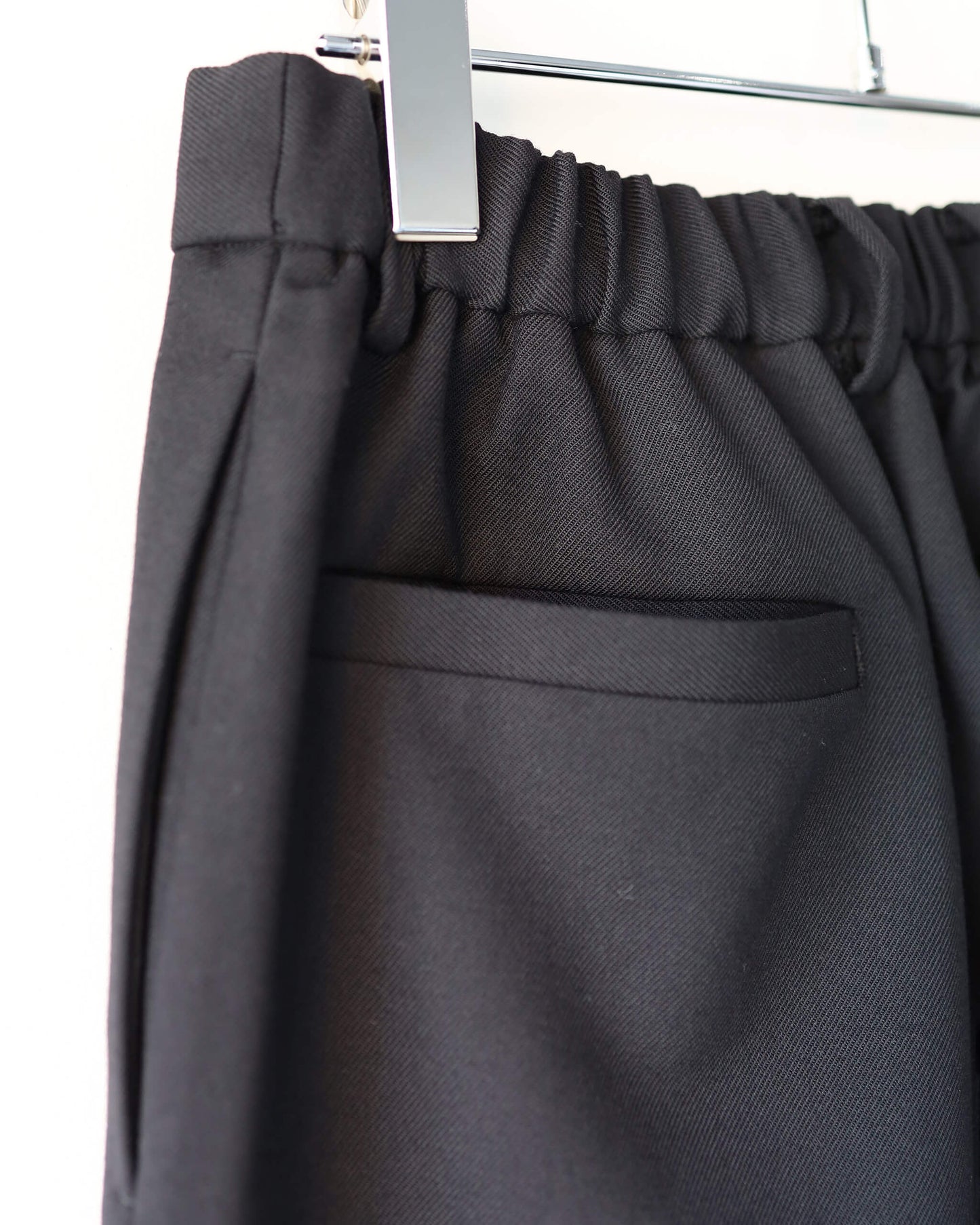 FLAT TAPERED TROUSERS ORGANIC WOOL SURVIVAL CLOTH®︎ "BLACK"