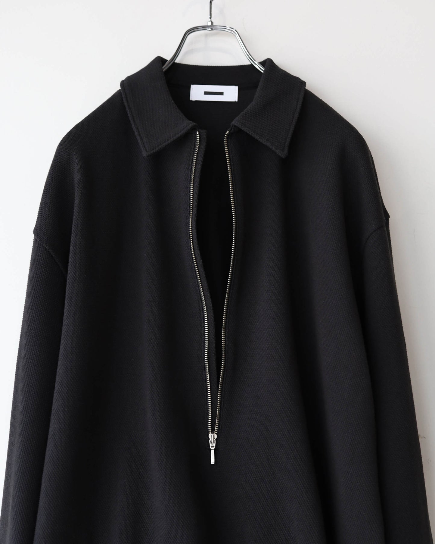 HALF ZIP PIQUE "BLACK"
