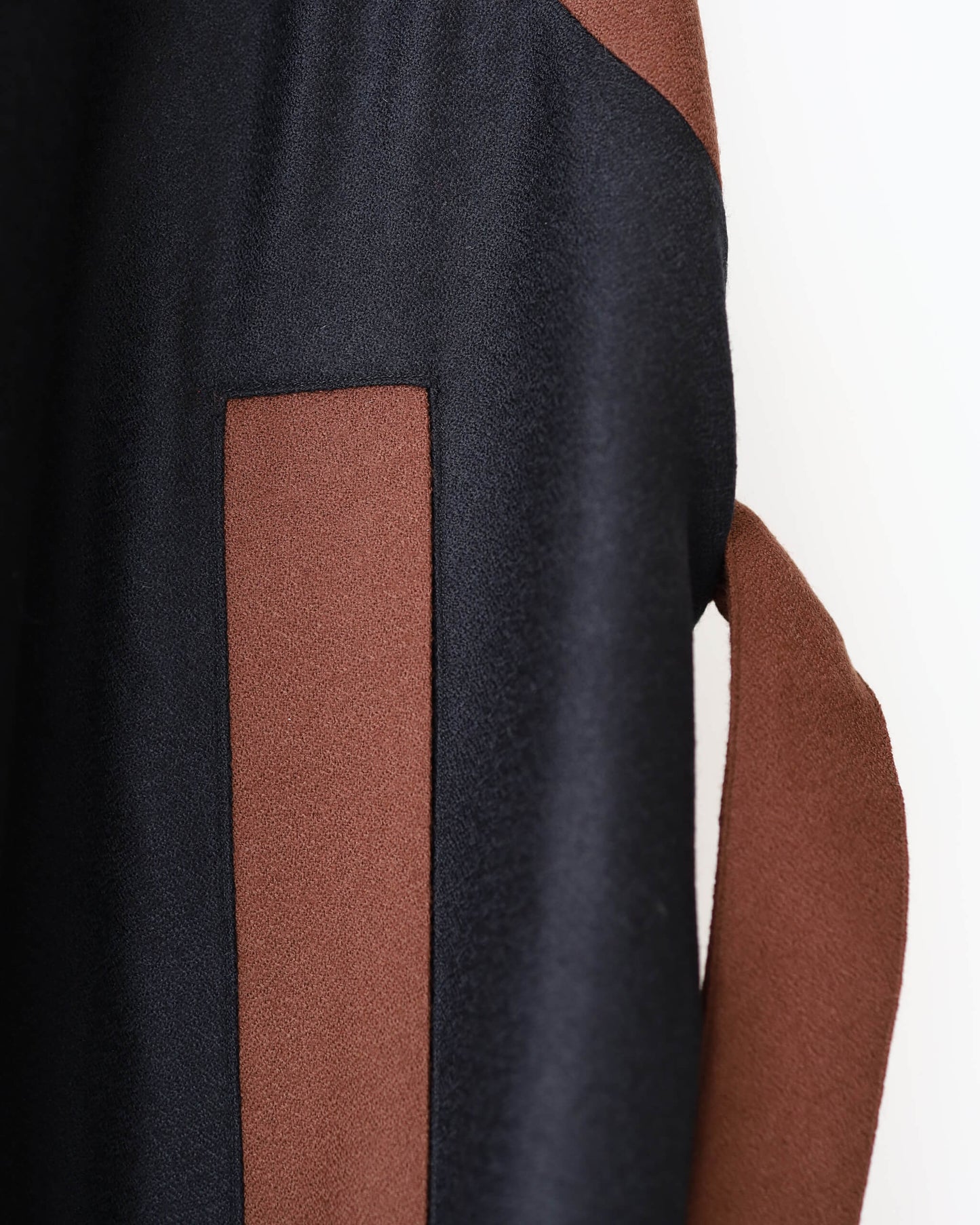 FRAME WAISTCOAT "BLACK × BROWN"