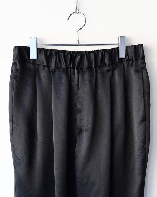 V-SATIN 2T SLACKS "BLACK"