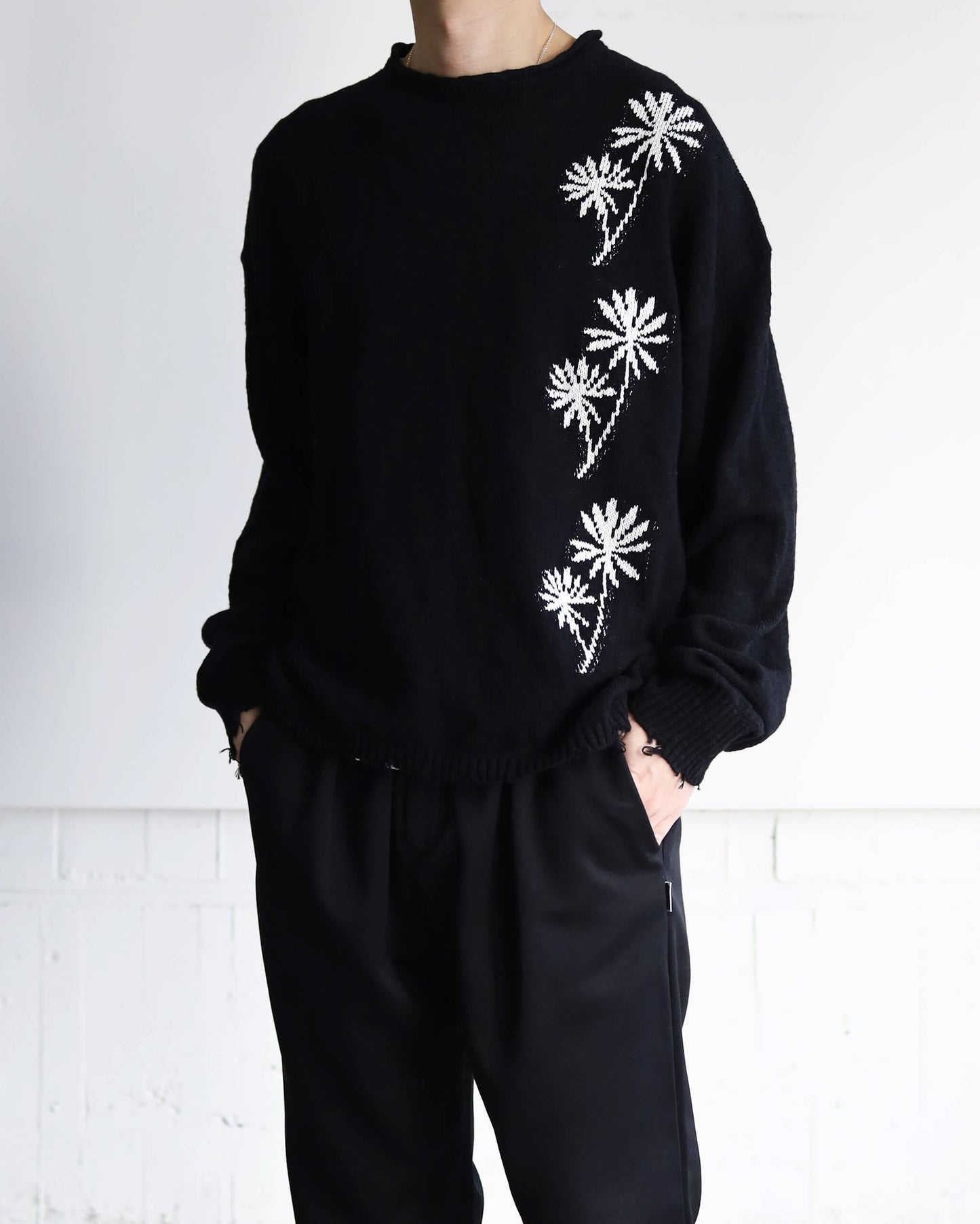 CYANO SWEATER "BLACK"