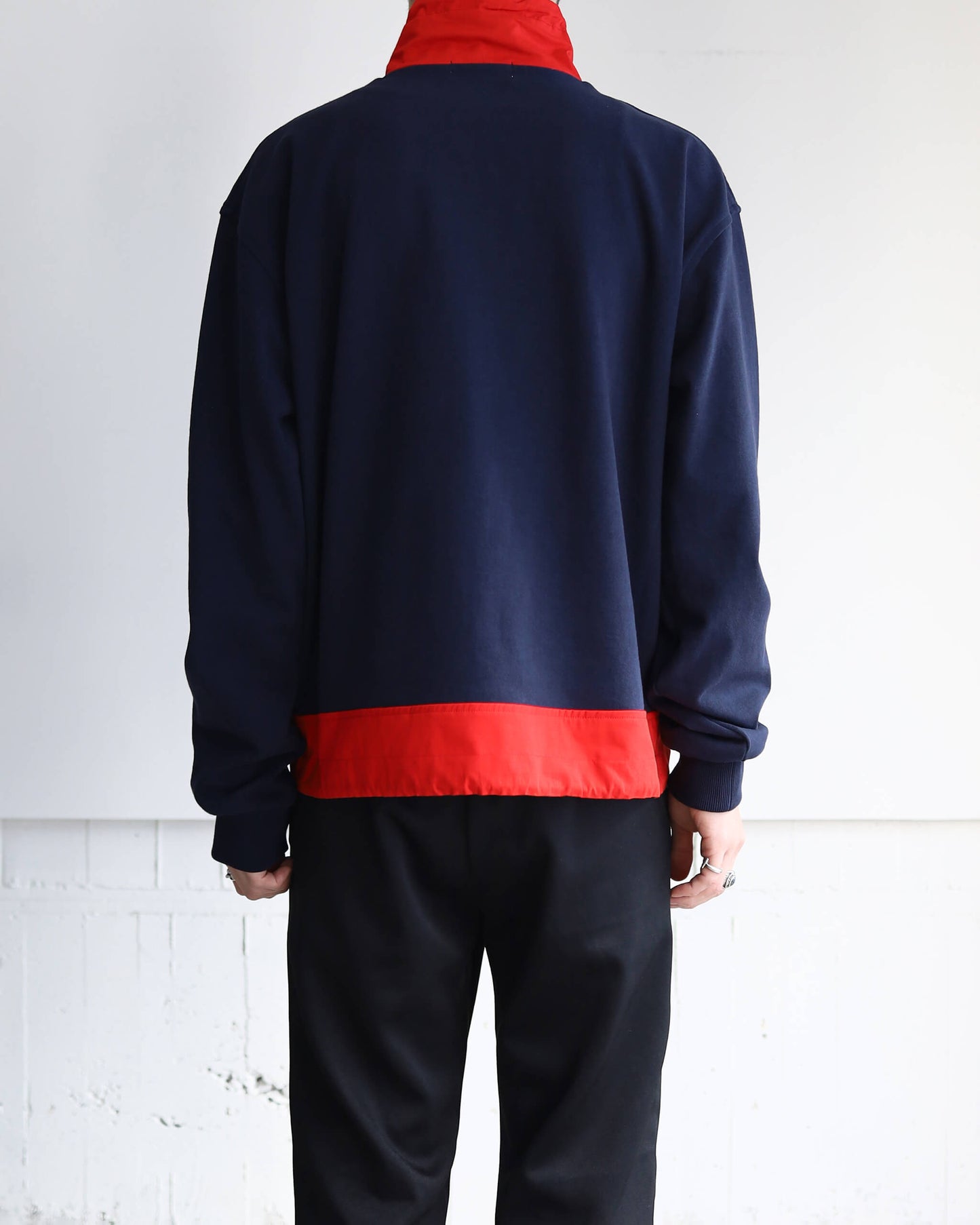 STAND COLLAR HALF ZIP SWEAT "NAVY × RED"
